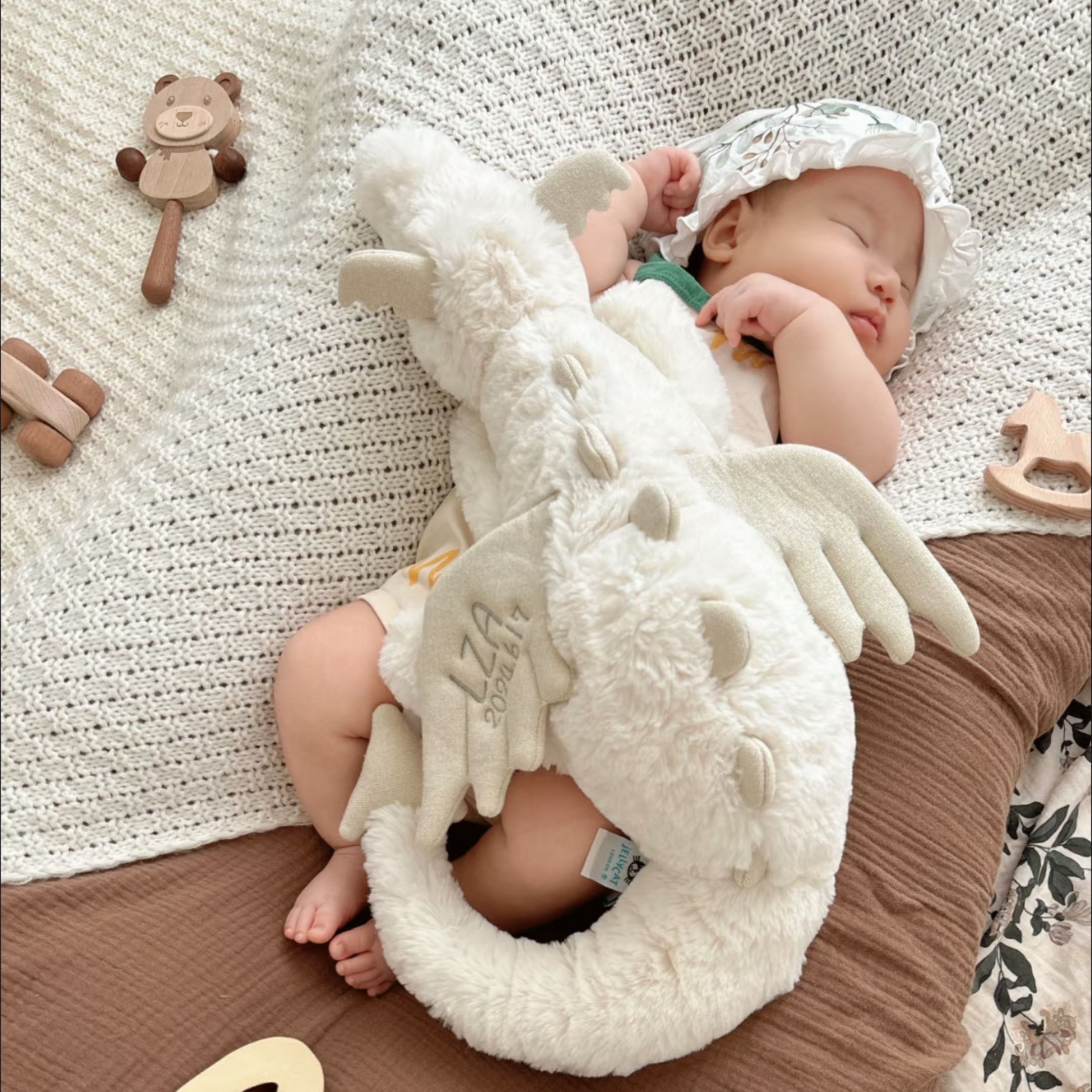 代購 Jellycat 雪龍 神話系列 絨毛 娃娃 玩偶 50cm