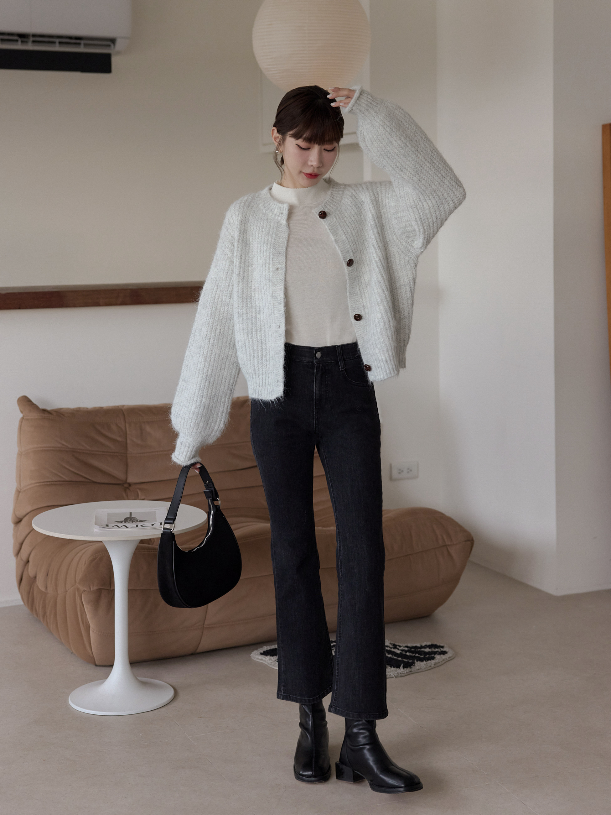 極顯瘦長腿小喇叭牛仔褲