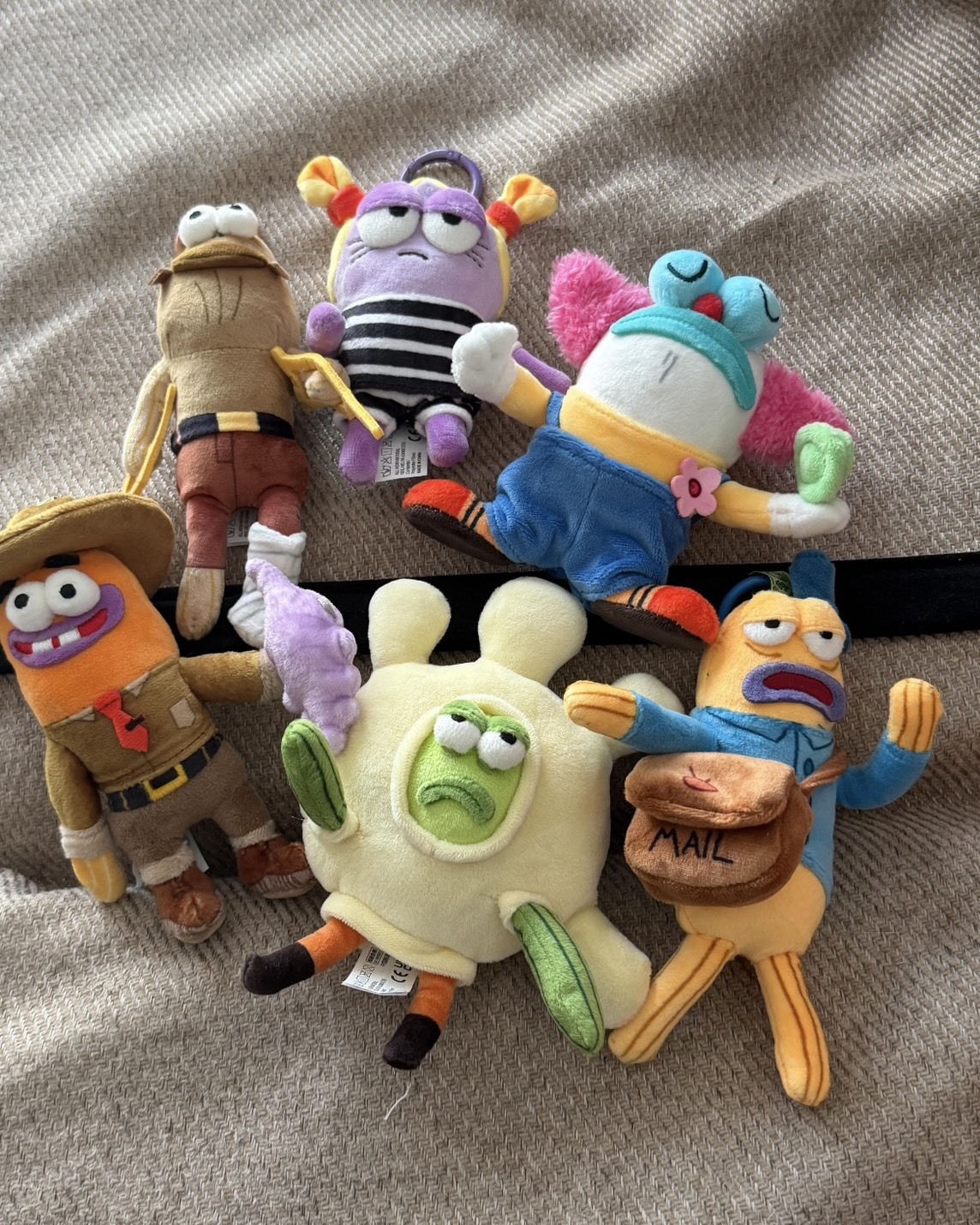 <大家的精神狀態>POPMART 海綿寶寶 比奇堡的居民們2.0 掛飾 毛絨 盲盒 一中盒