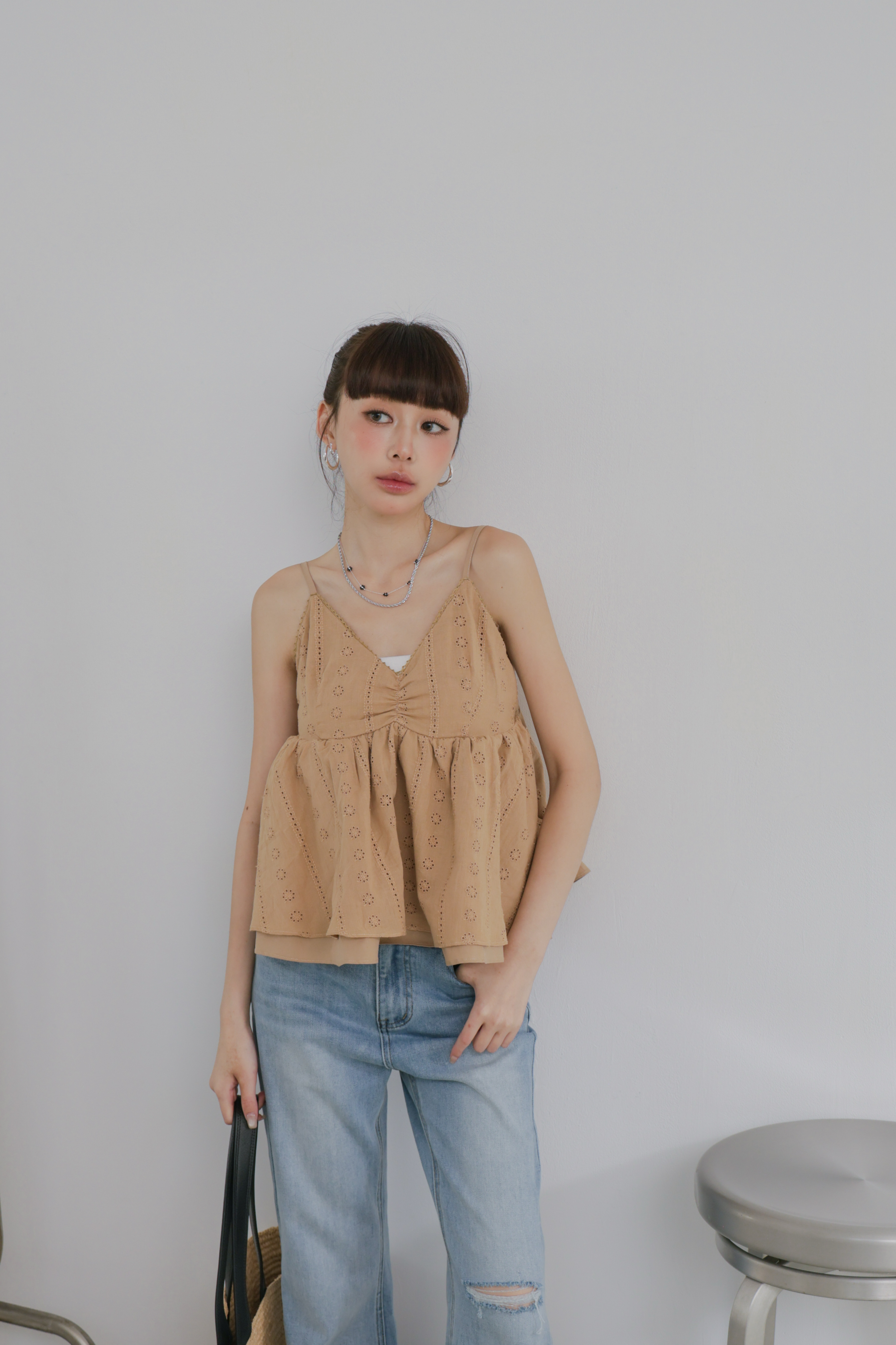 大推雕花傘狀背心 P25