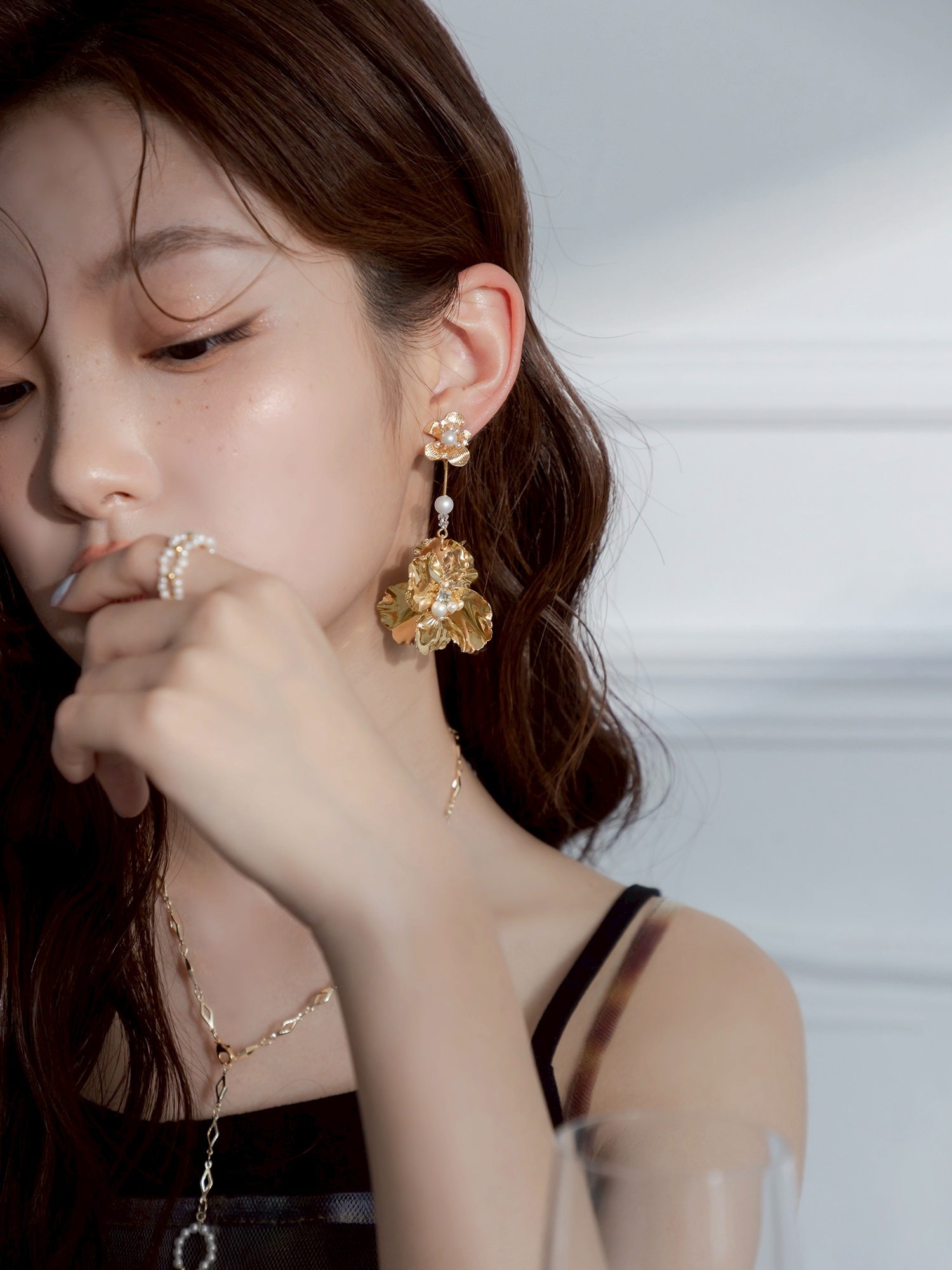 追光者。MUCHAT手作14KGP立體雙花珍珠純銀針耳環