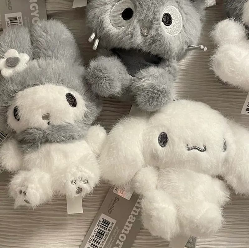 <韓國限定> Sanrio三麗鷗 灰色系列 純色吊飾玩偶 8款