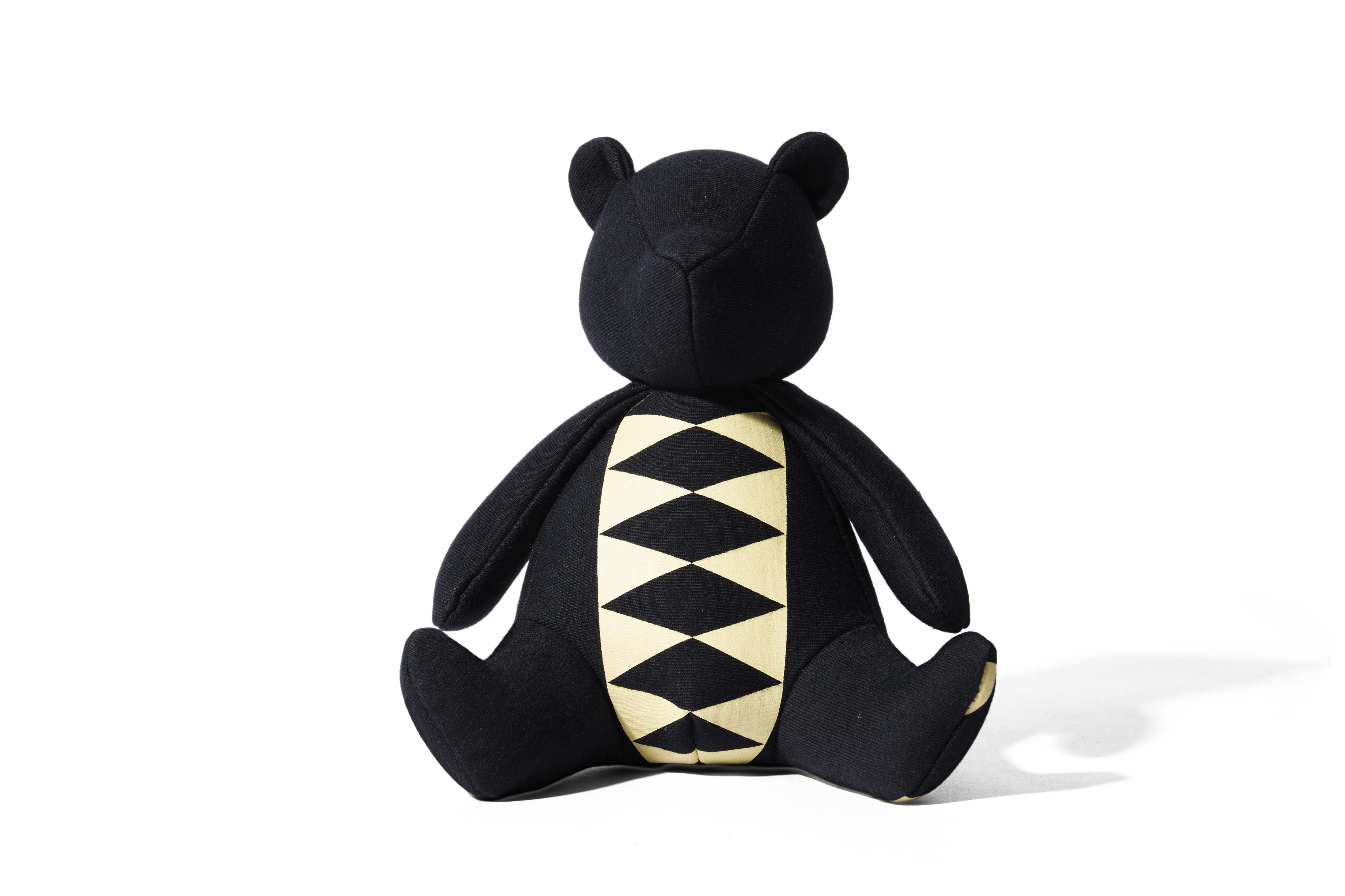 REMIX "remake bear l room40A" (Type 18)