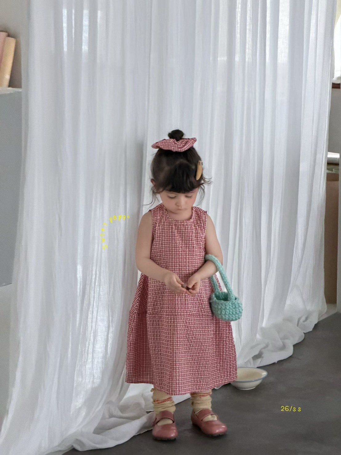 紅格紋無袖洋裝|含髮飾