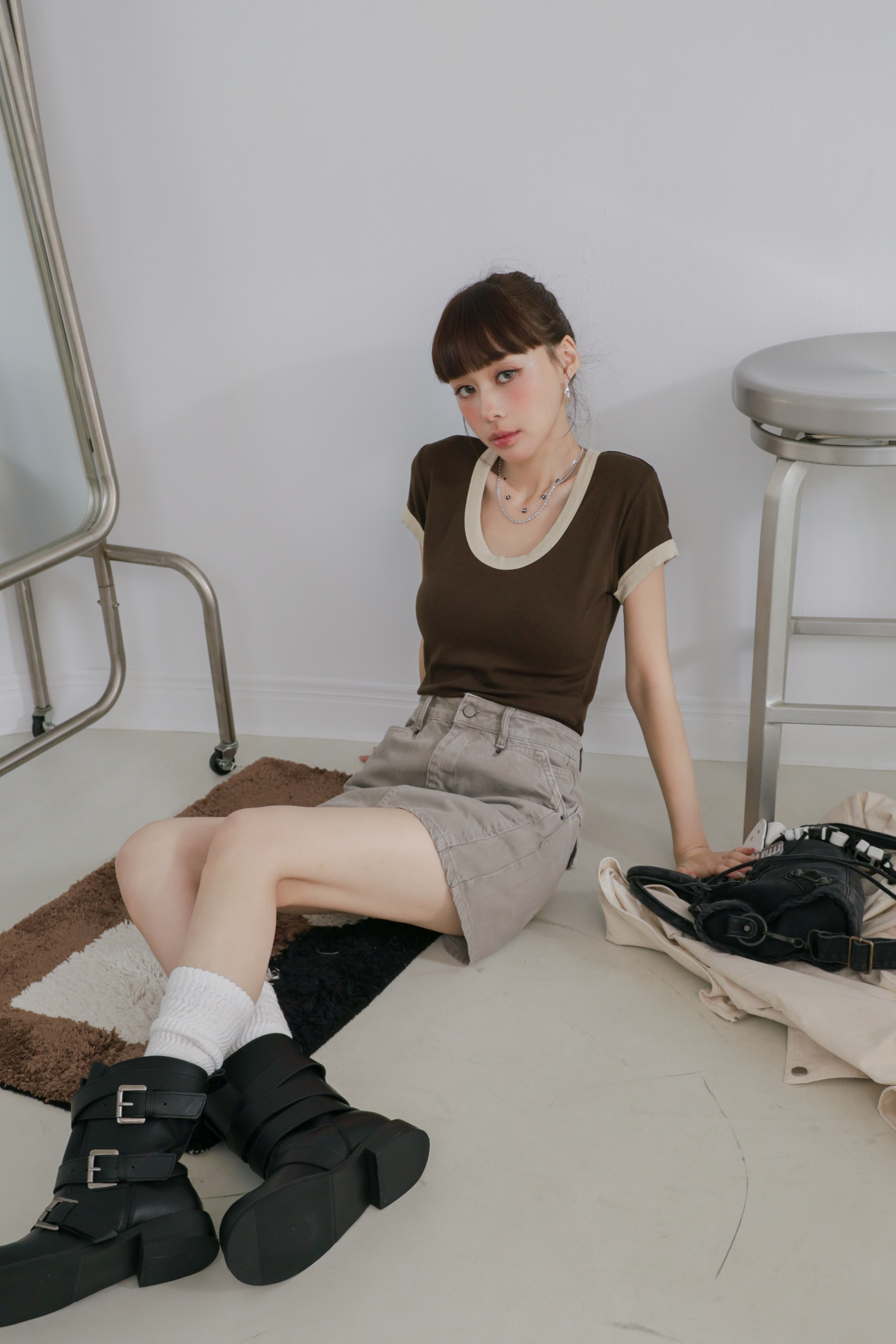 滾邊撞色U領短T P34