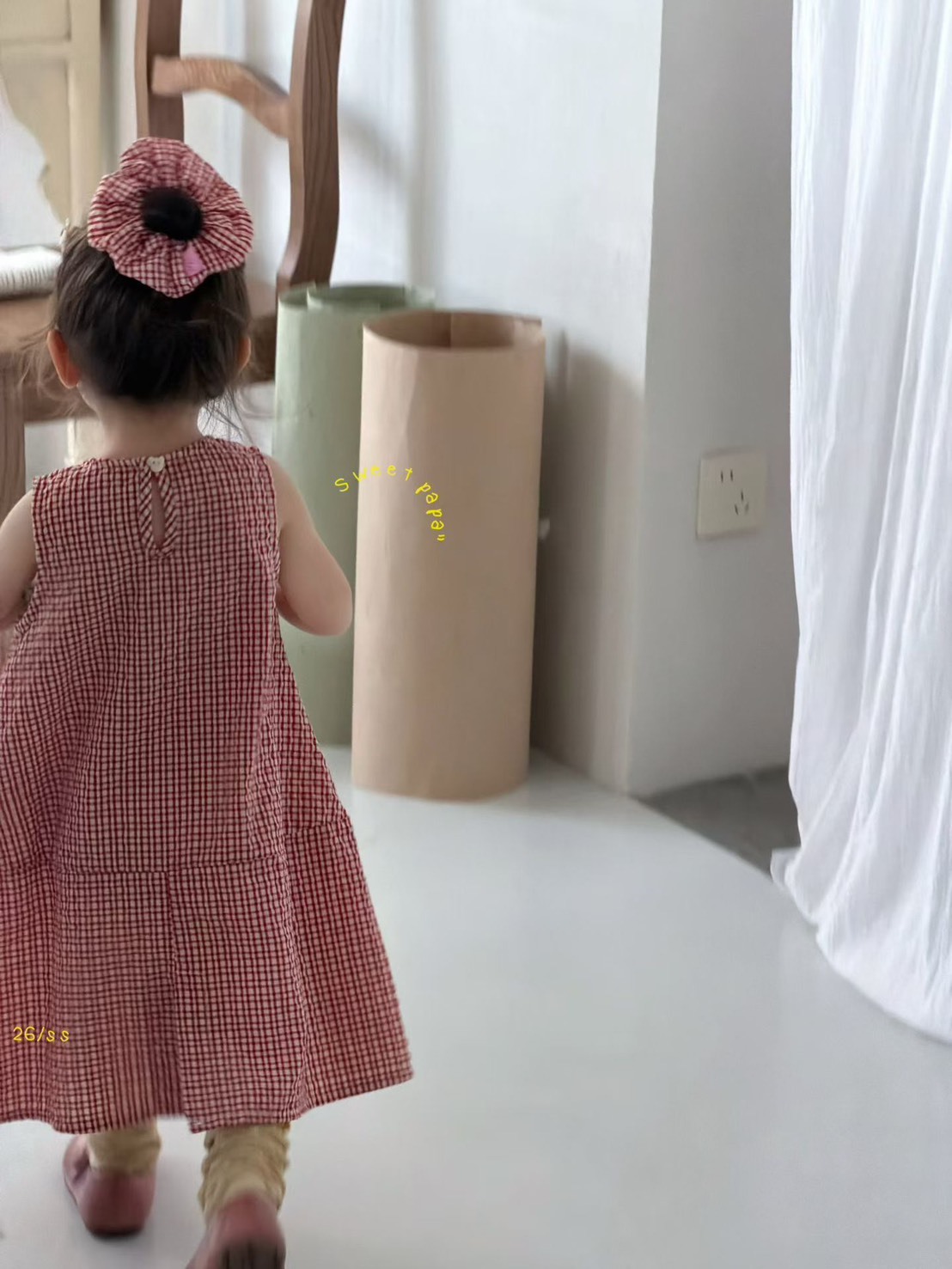 紅格紋無袖洋裝|含髮飾