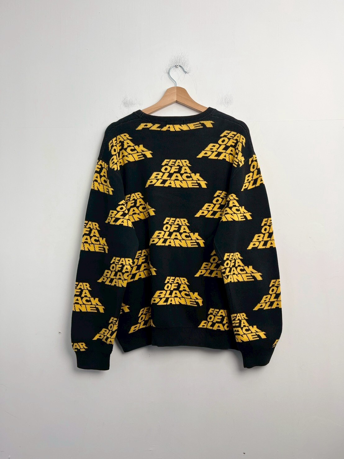 SUPREME × UNDERCOVER × PUBLIC ENEMY FEAR OF A BLACK PLANET SWEATER SIZE L