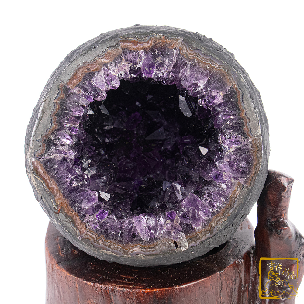 烏拉圭紫水晶洞 1.8kg 聚集財氣