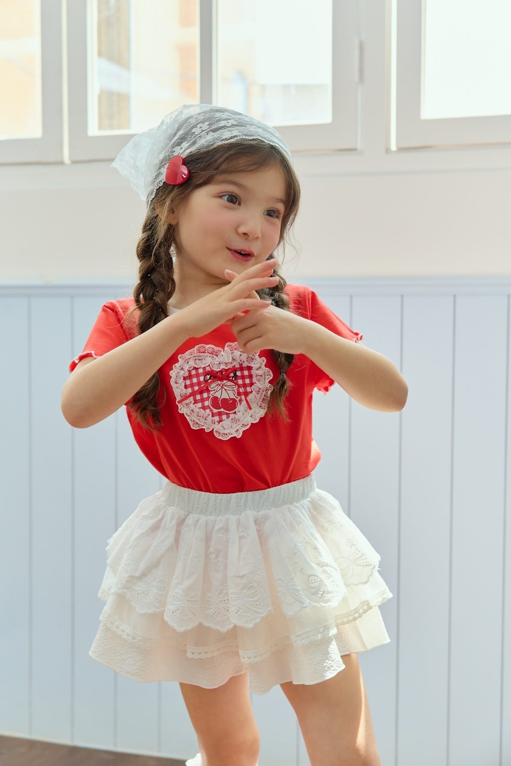 正韓夏SERA 2色捲捲蕾絲櫻桃上衣