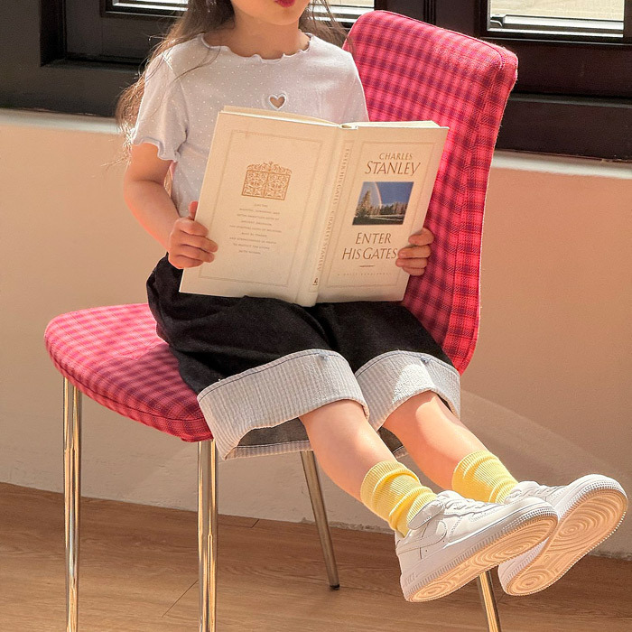 正韓夏NINIBELLO 兩色愛心俐落牛仔短褲