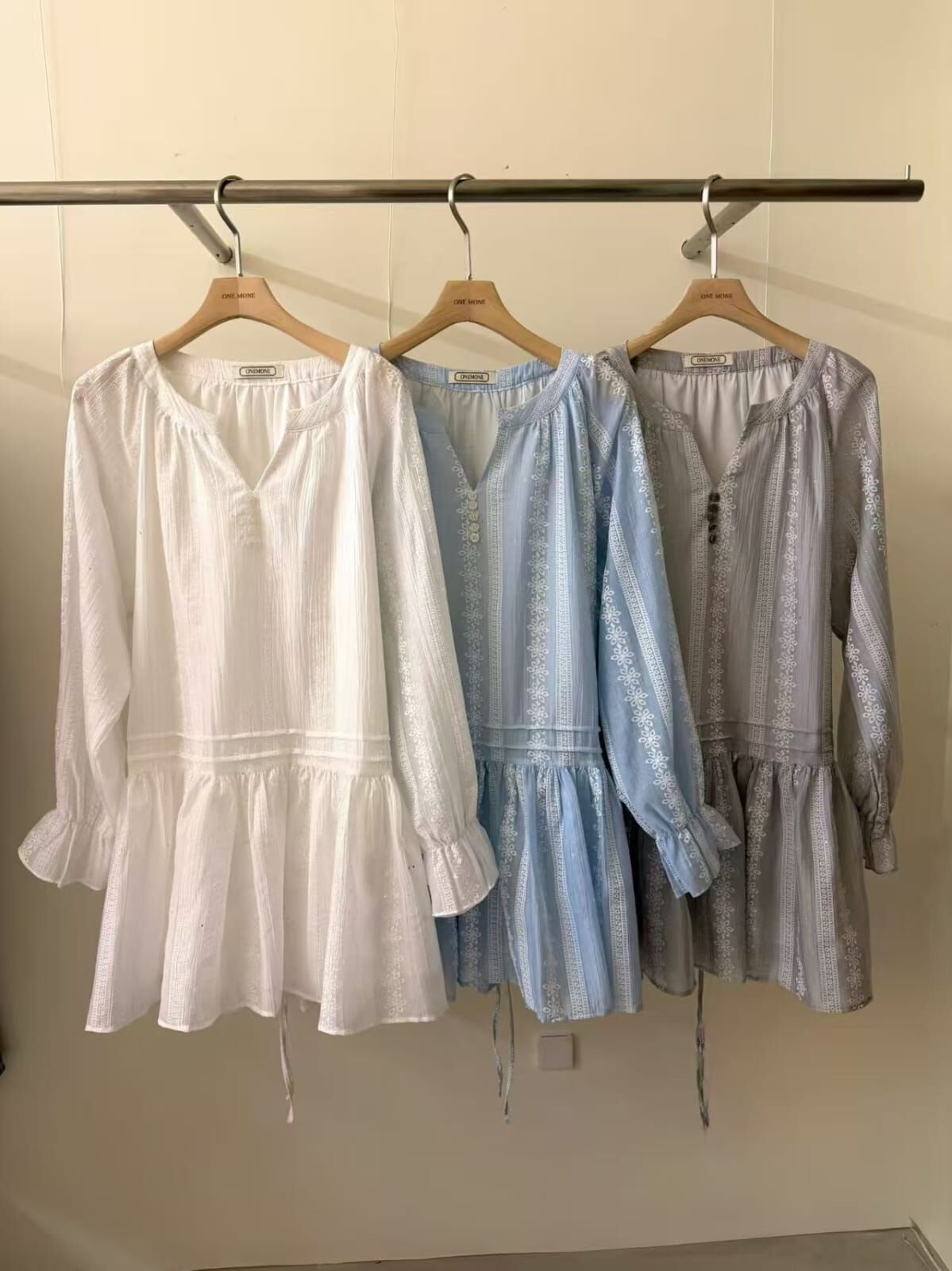 OM6006 刺繡花連身裙