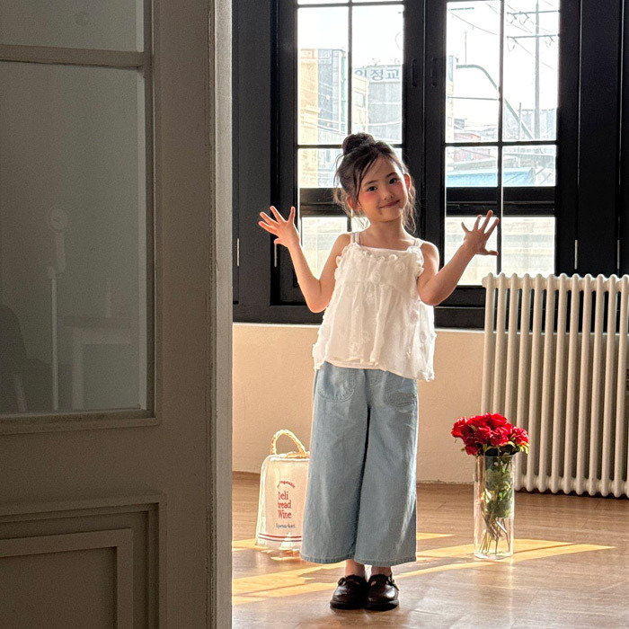 正韓夏NINIBELLO 兩色夢幻花園玫瑰花背心