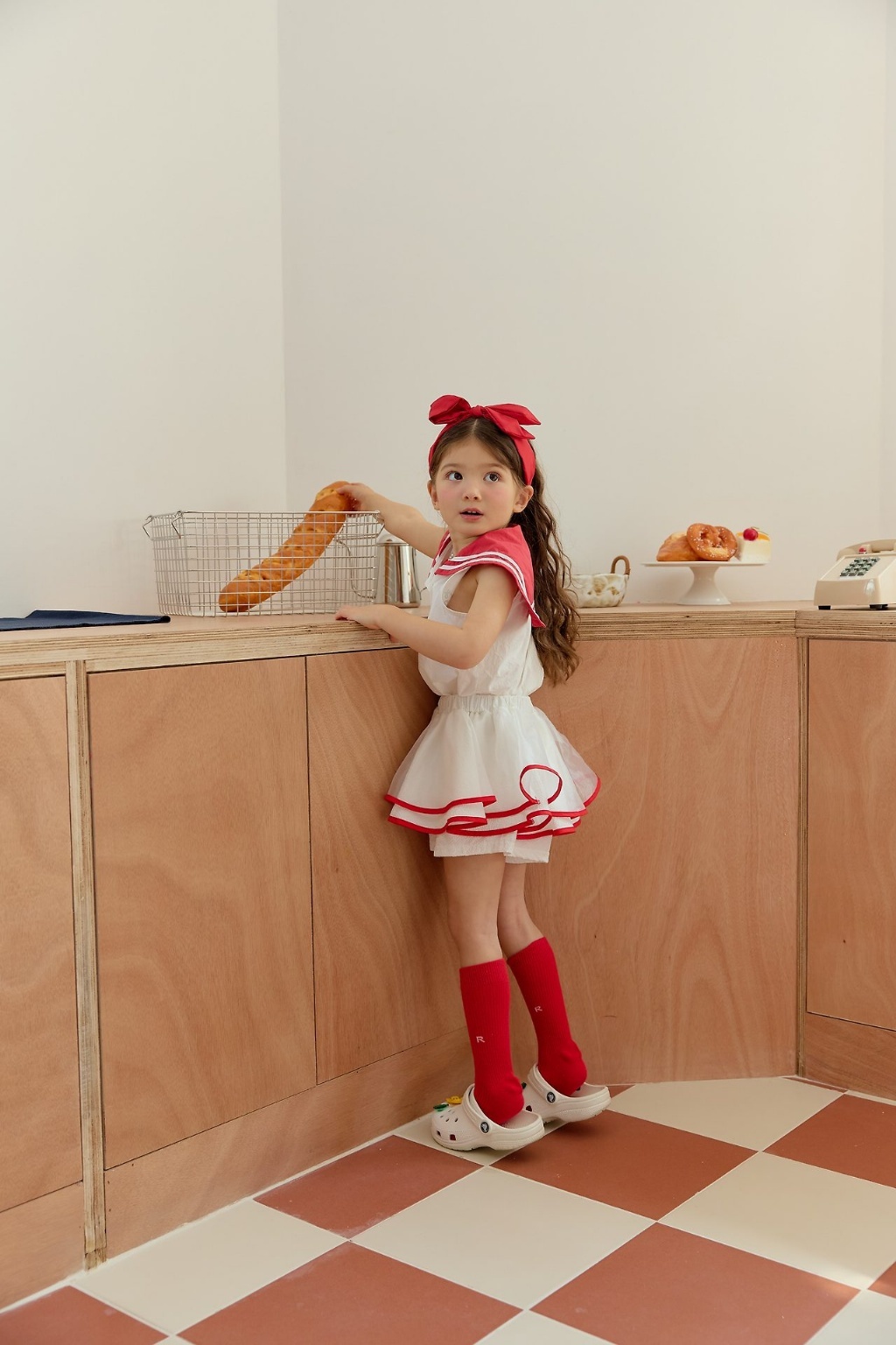 正韓夏SERA 2色櫻桃海軍領上衣