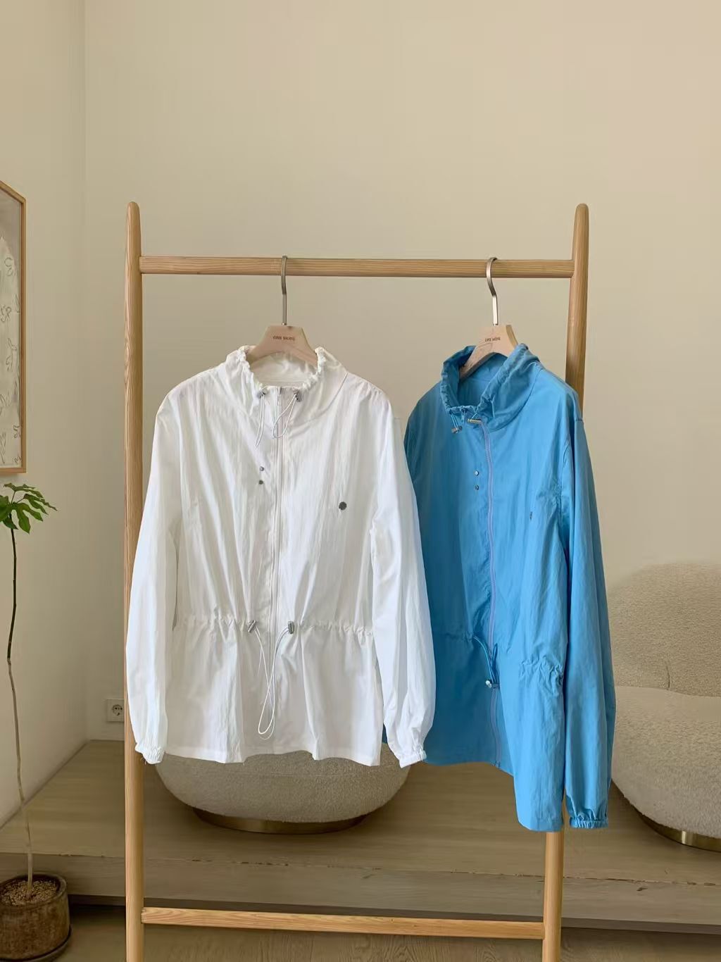 OM6010 立領擋風收腰外套