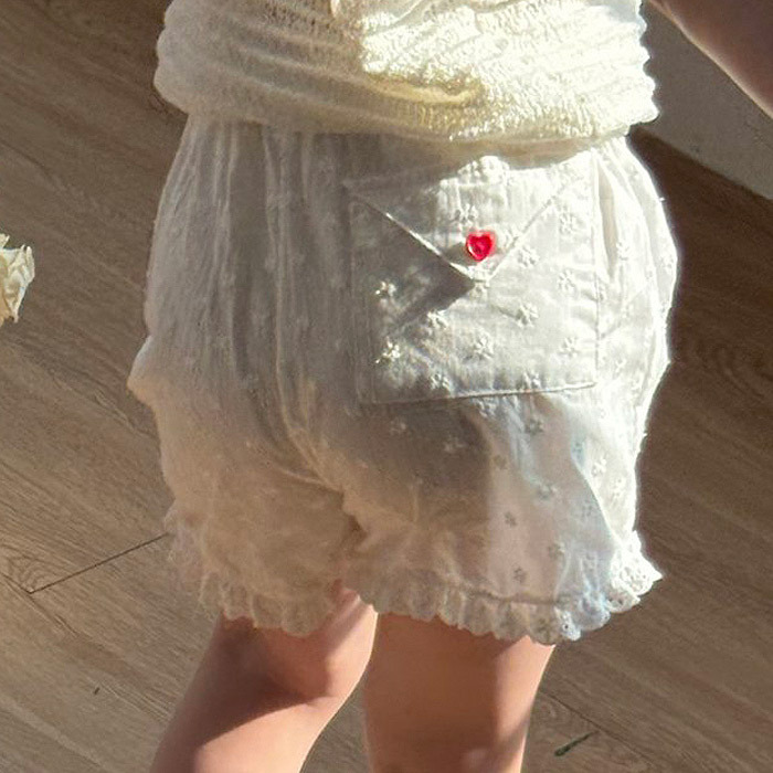 正韓夏NINIBELLO 信封愛心口袋小花短褲