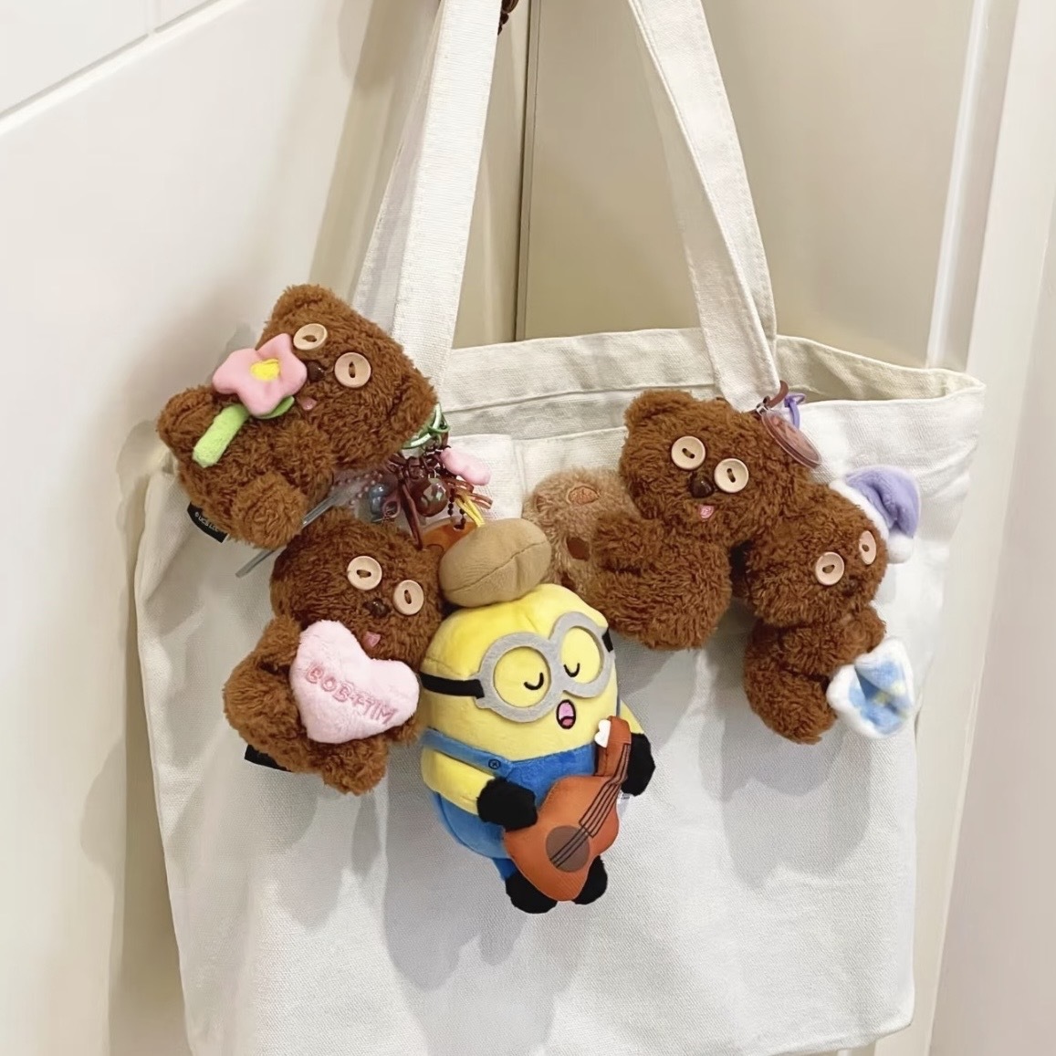 BOB & TIM 毛絨吊飾 冰箱貼 磁吸 兩用 小小兵 TIM熊 環球影城