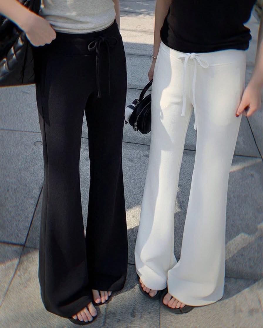 【逆天長腿3.0升級版顯瘦彈性喇叭褲】（現貨）