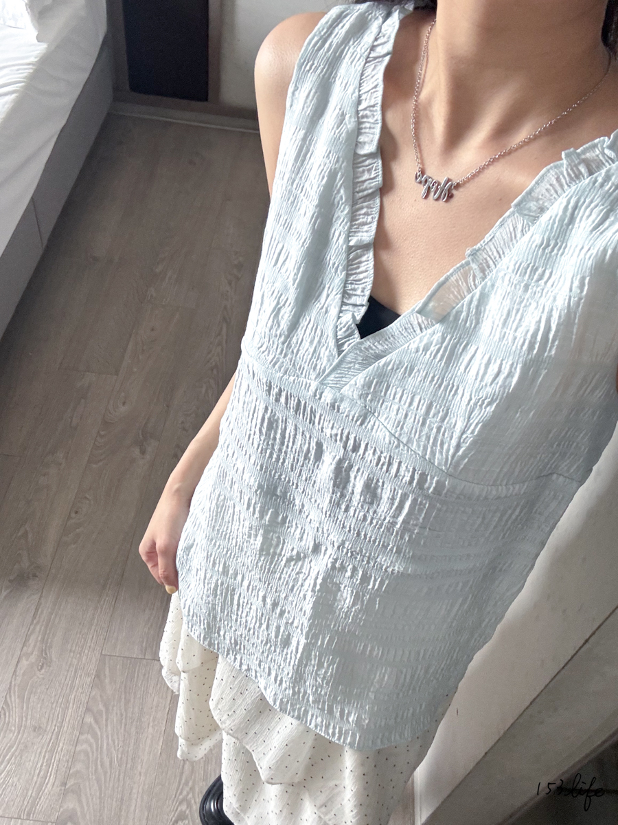 𝑙𝑎𝑑𝑦.飄逸V領氣質慵懶風背心(2色)