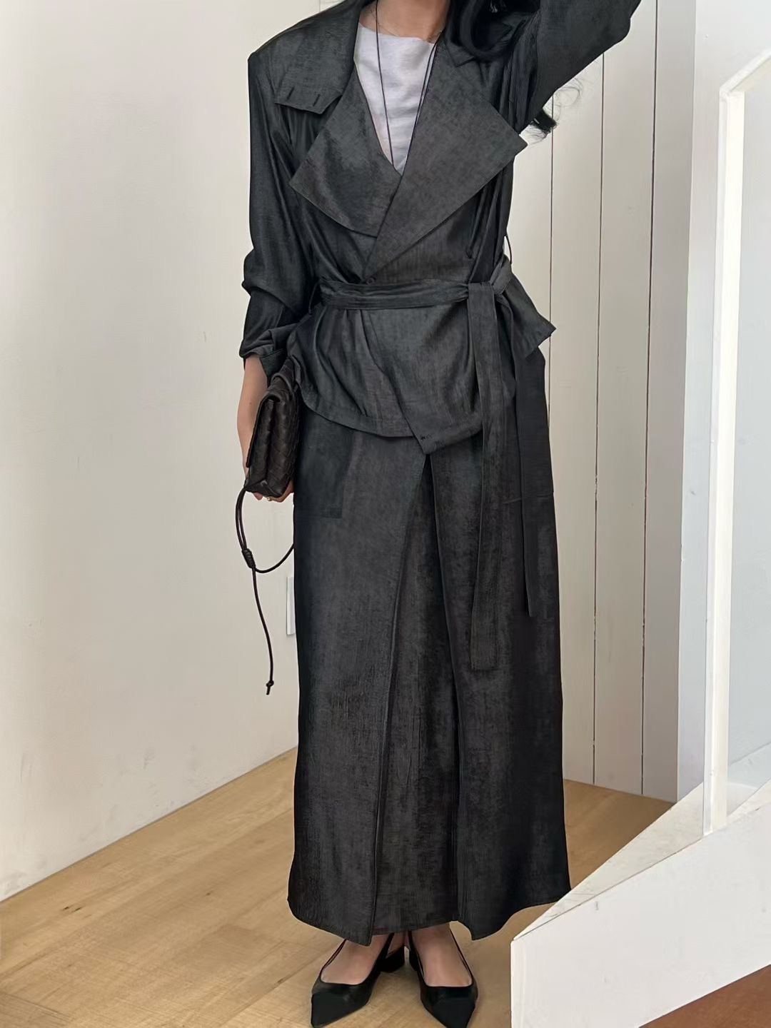 【追加】大翻領綁帶外套｜輕薄垂墜・腰線設計俐落顯瘦款