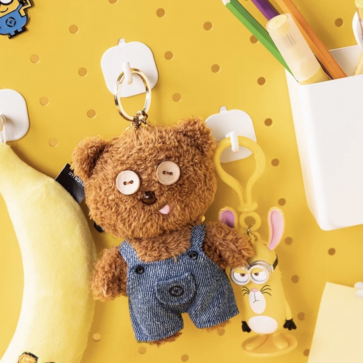 TIM熊 吊帶褲 毛絨吊飾 環球正版授權 小小兵BOB 玩具熊