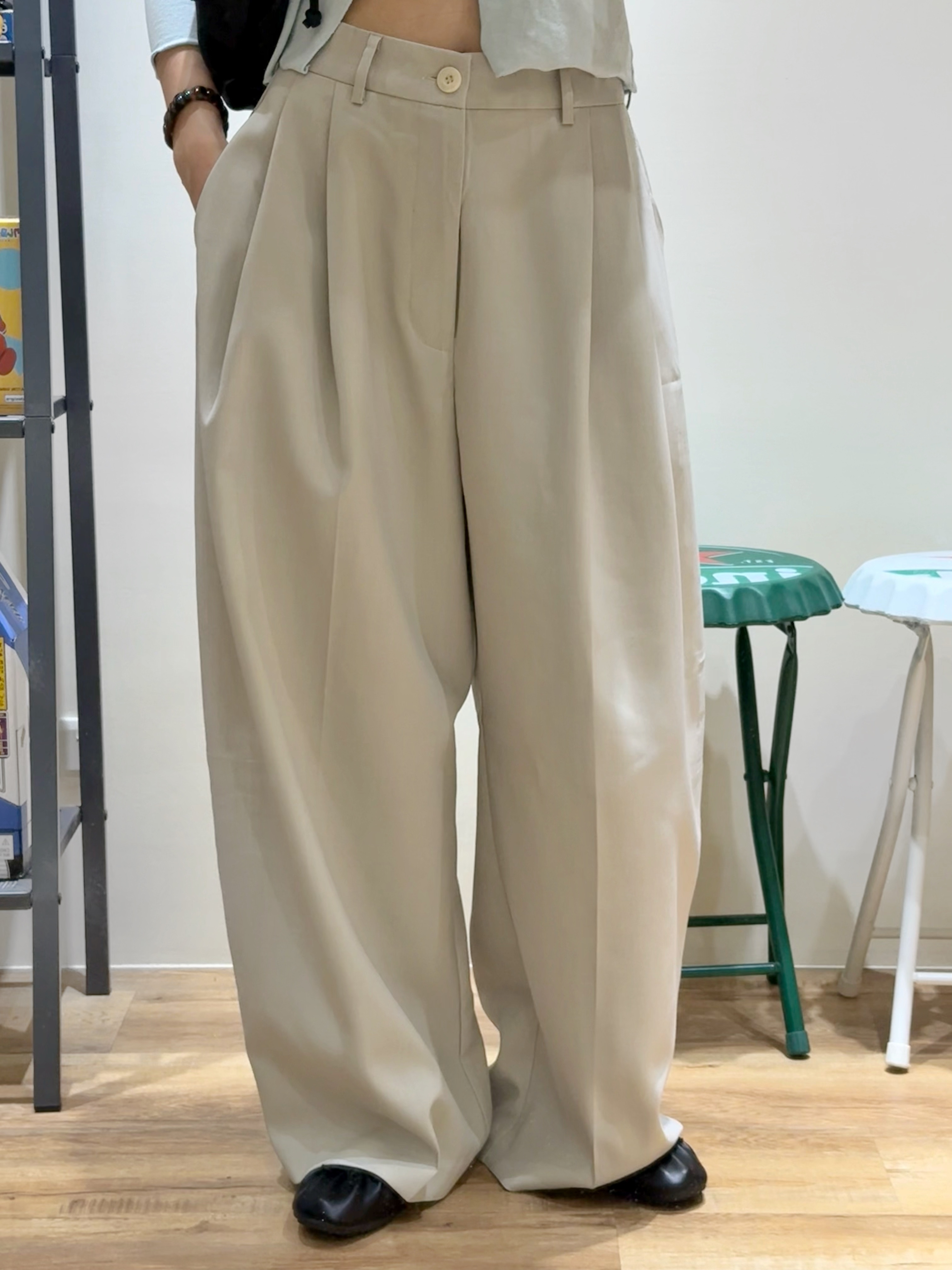 回歸款✨時髦感拉滿！氣質西裝寬褲 (奶灰)