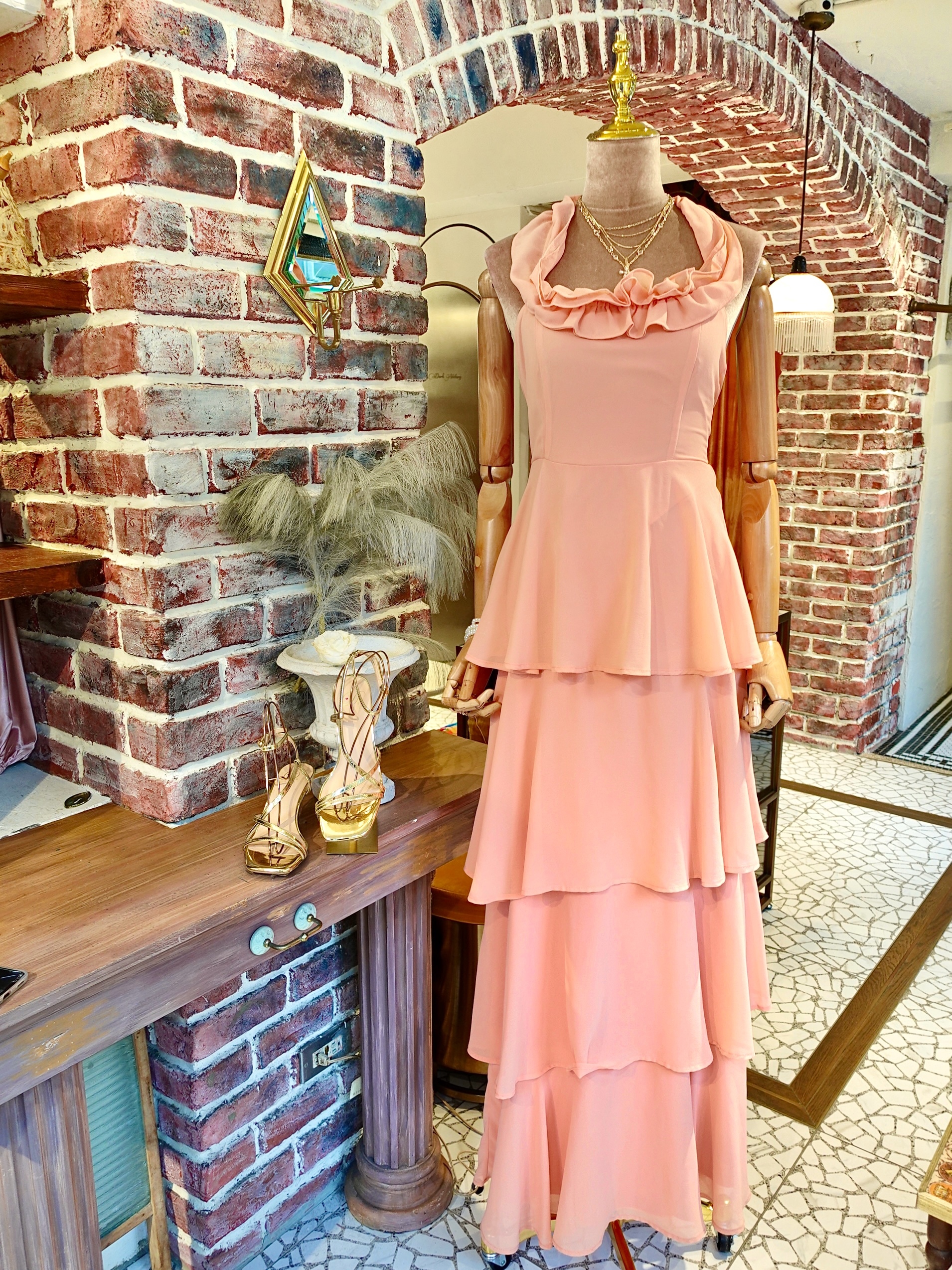 Peach珊瑚粉橘色雪紡紗多層荷葉Maxi Dress
