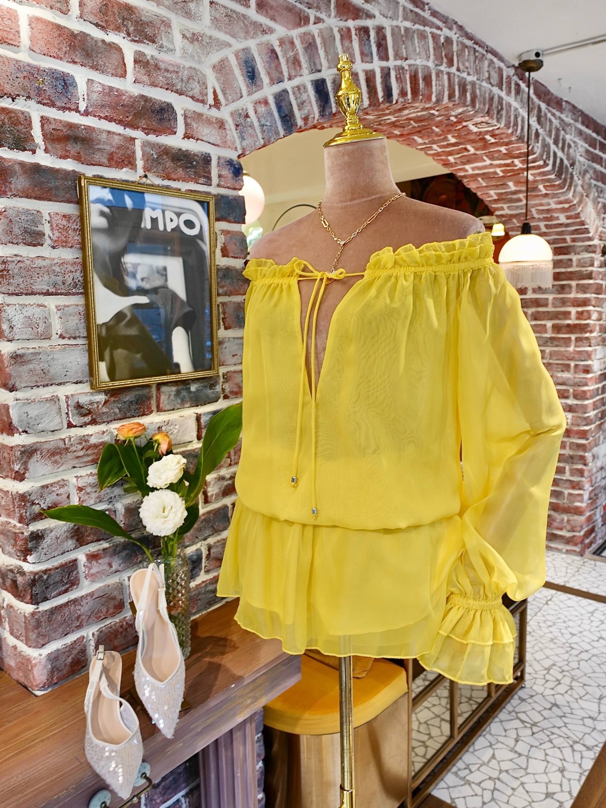 Garden Yellow夏翠絲黃色雪紡紗荷葉連身短褲