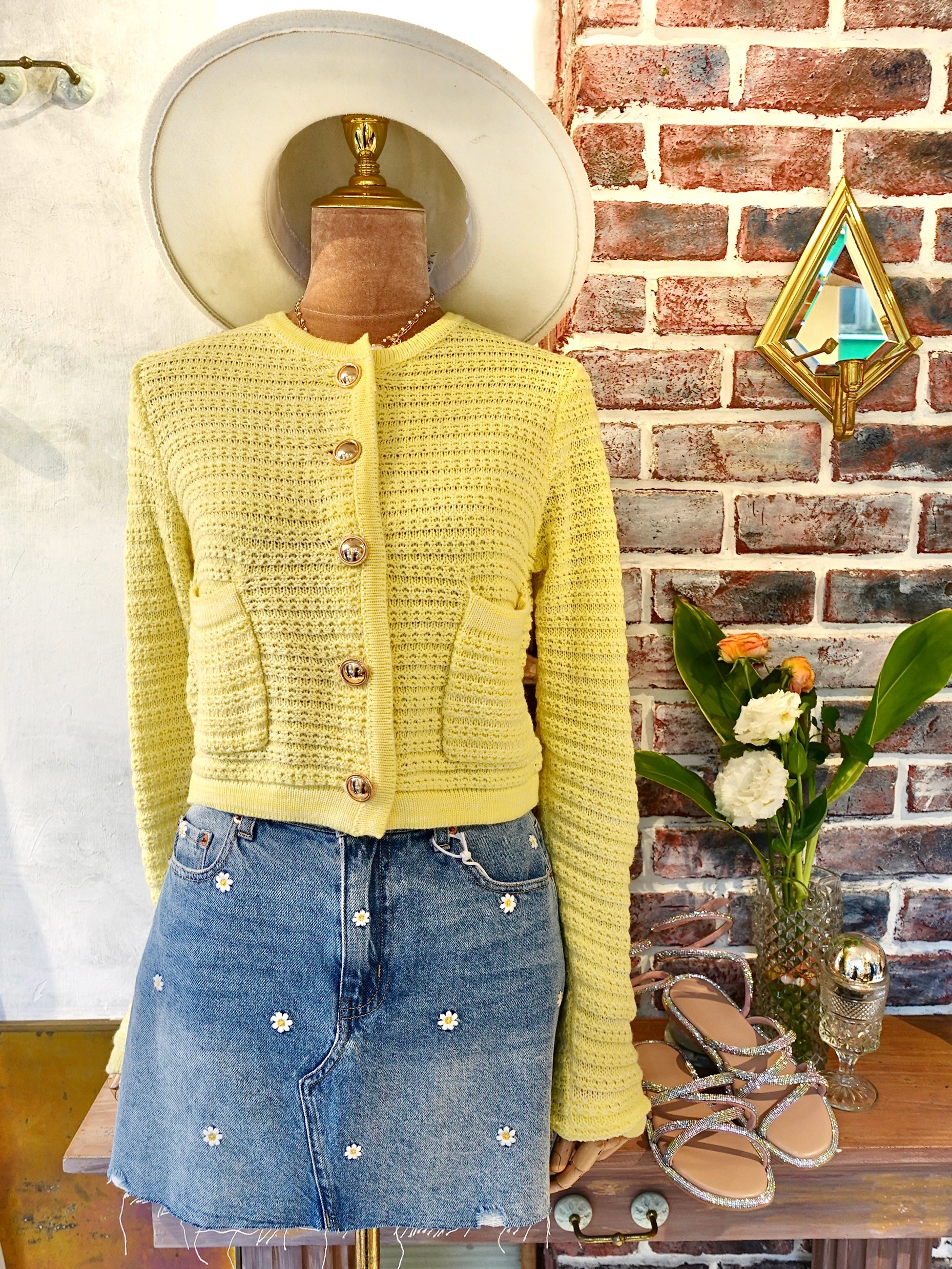 Lemon Butter奶油檸檬黃色鏤空針織小外套