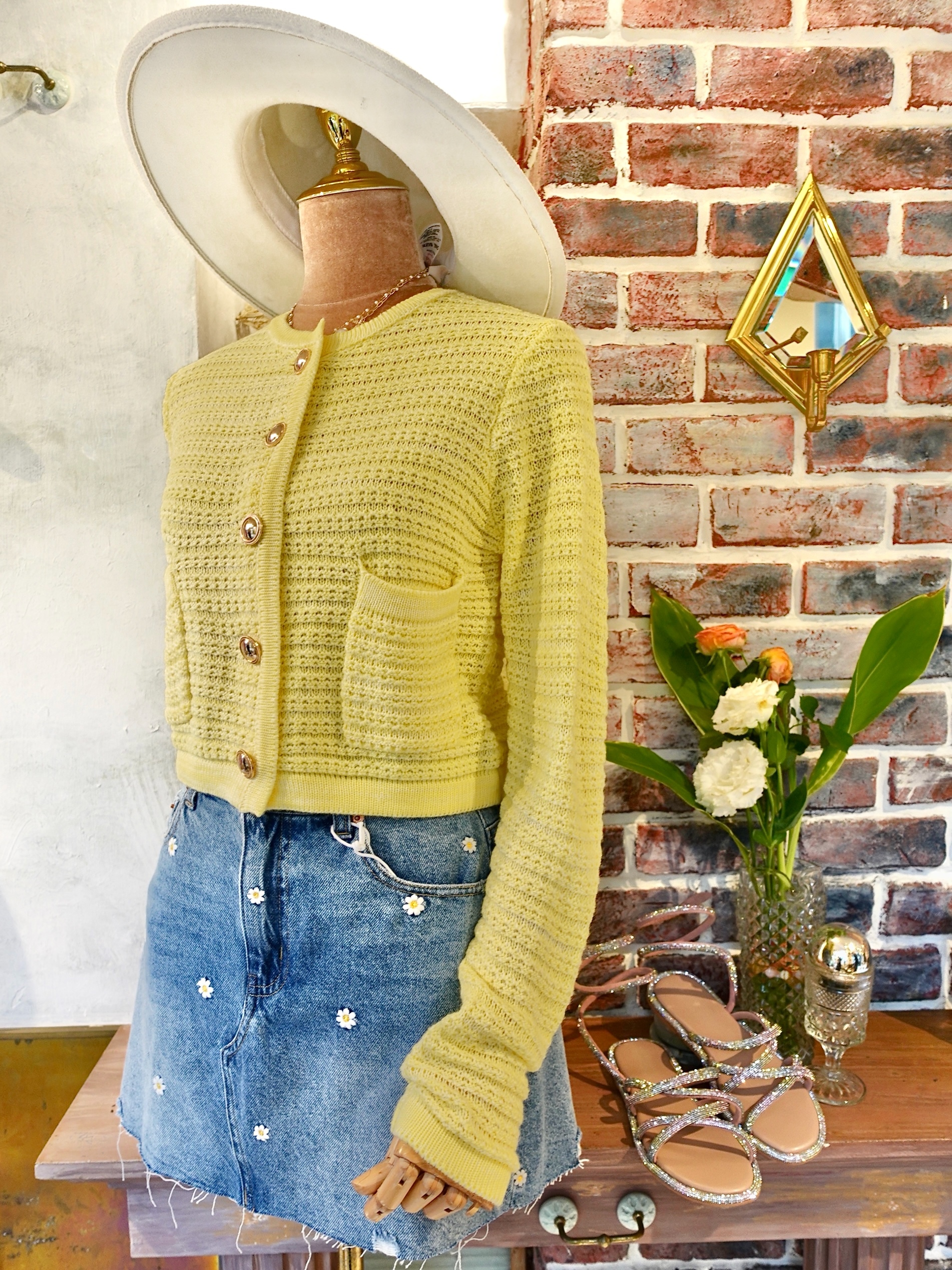 Lemon Butter奶油檸檬黃色鏤空針織小外套