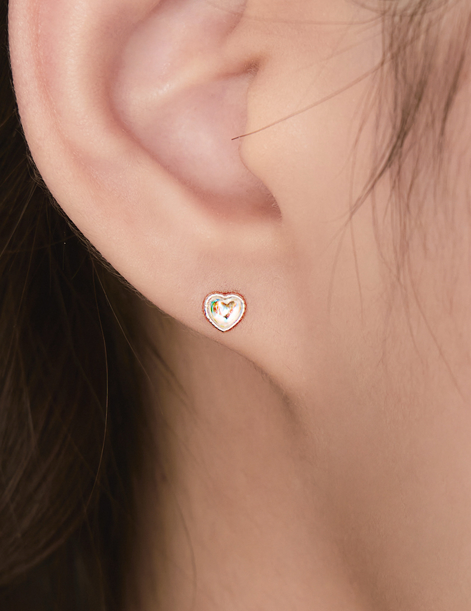 【925純銀】漸變迷你小愛心。針式耳環