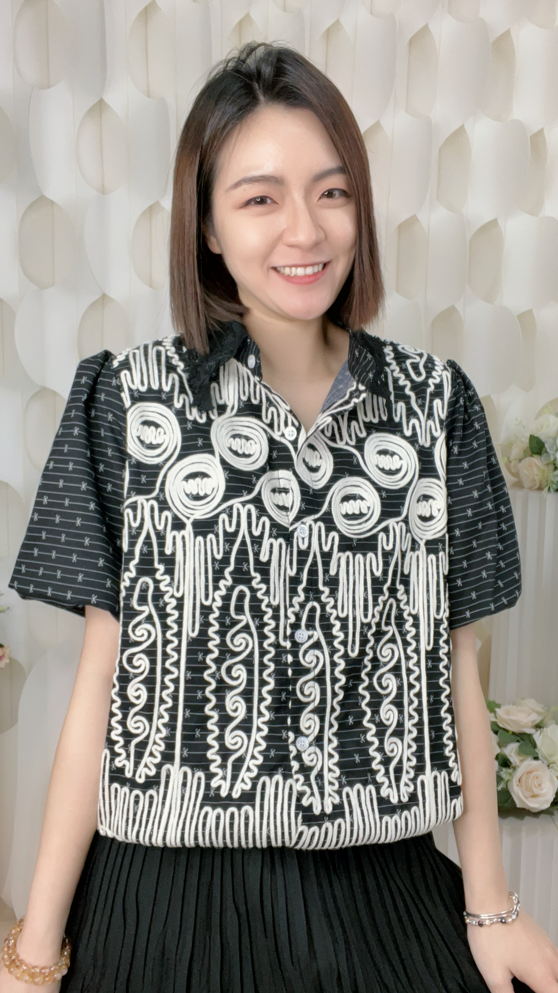 刺繡LACE反領恤衫料上衣(胸42 腰44 長21吋)7610 #0704clo