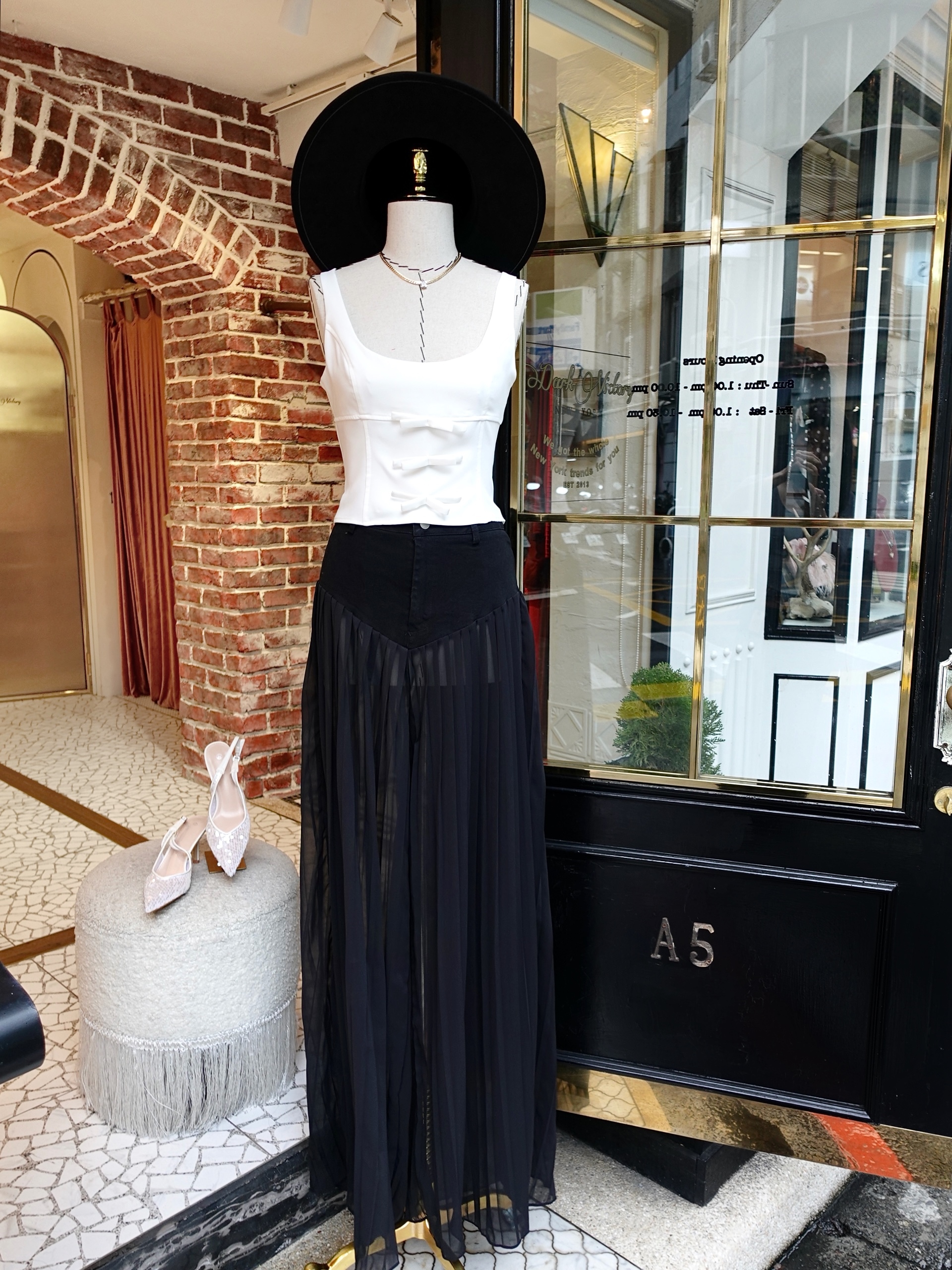 Doja黑色高腰單寧拼壓褶透紗長寬褲