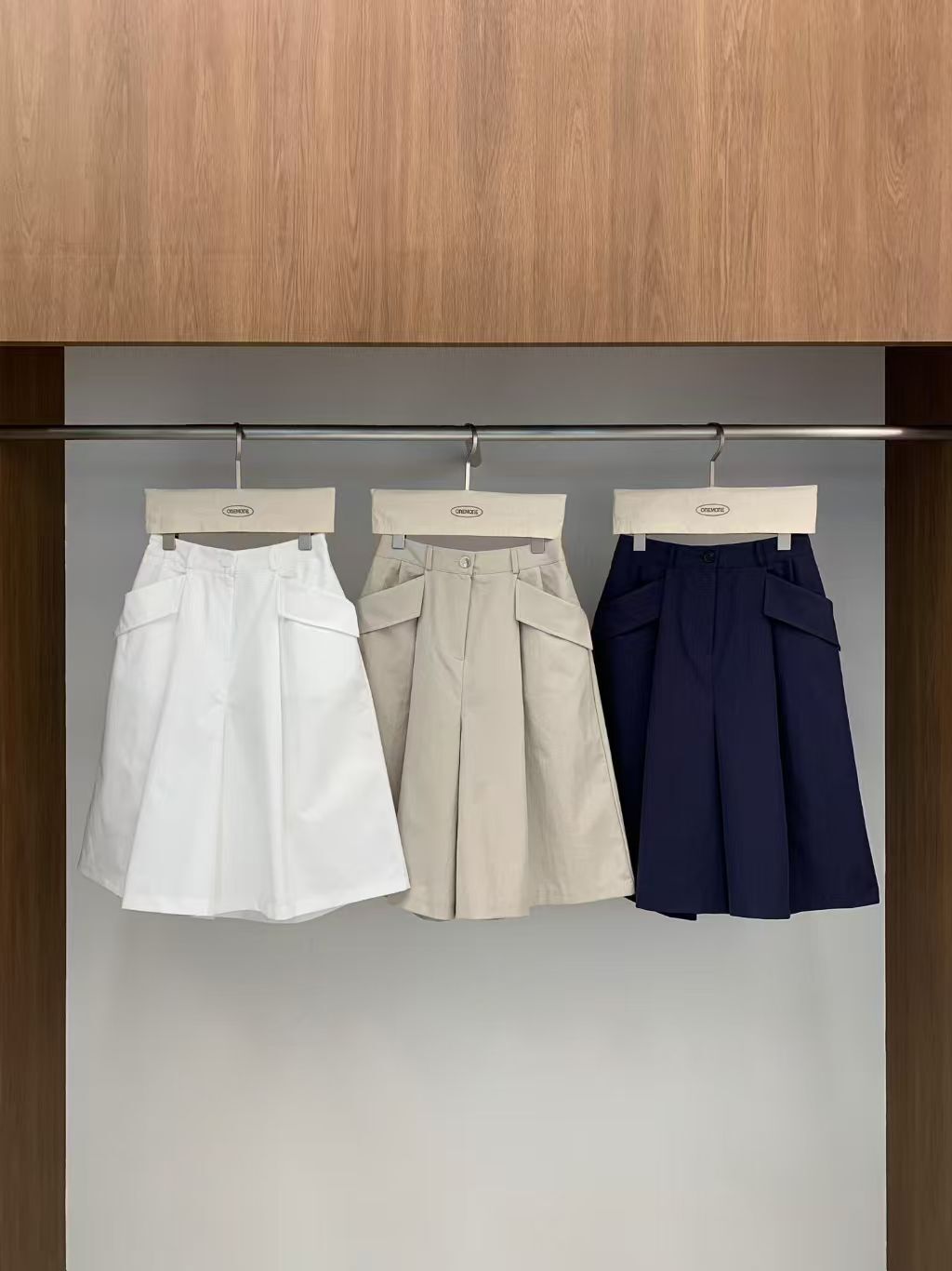 OM6025 反蓋中長裙褲