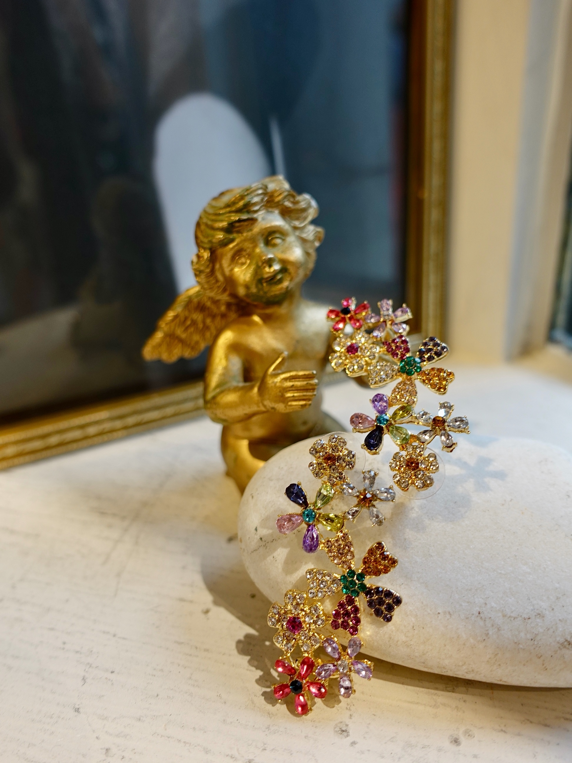 Bloom Night彩色花卉耳環