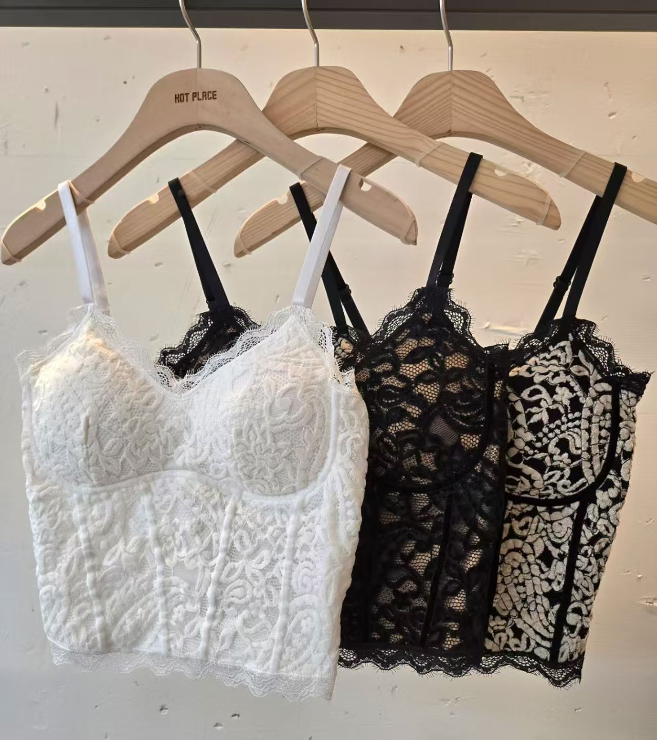 HP6025 蕾絲細肩帶胸墊吊帶