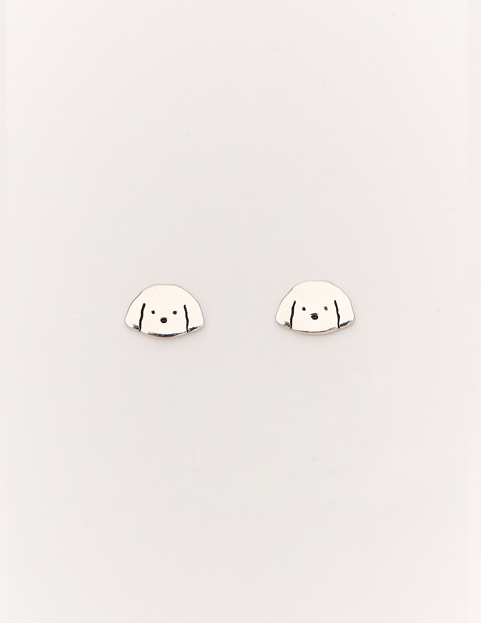【925純銀】軟萌小狗。針式耳環