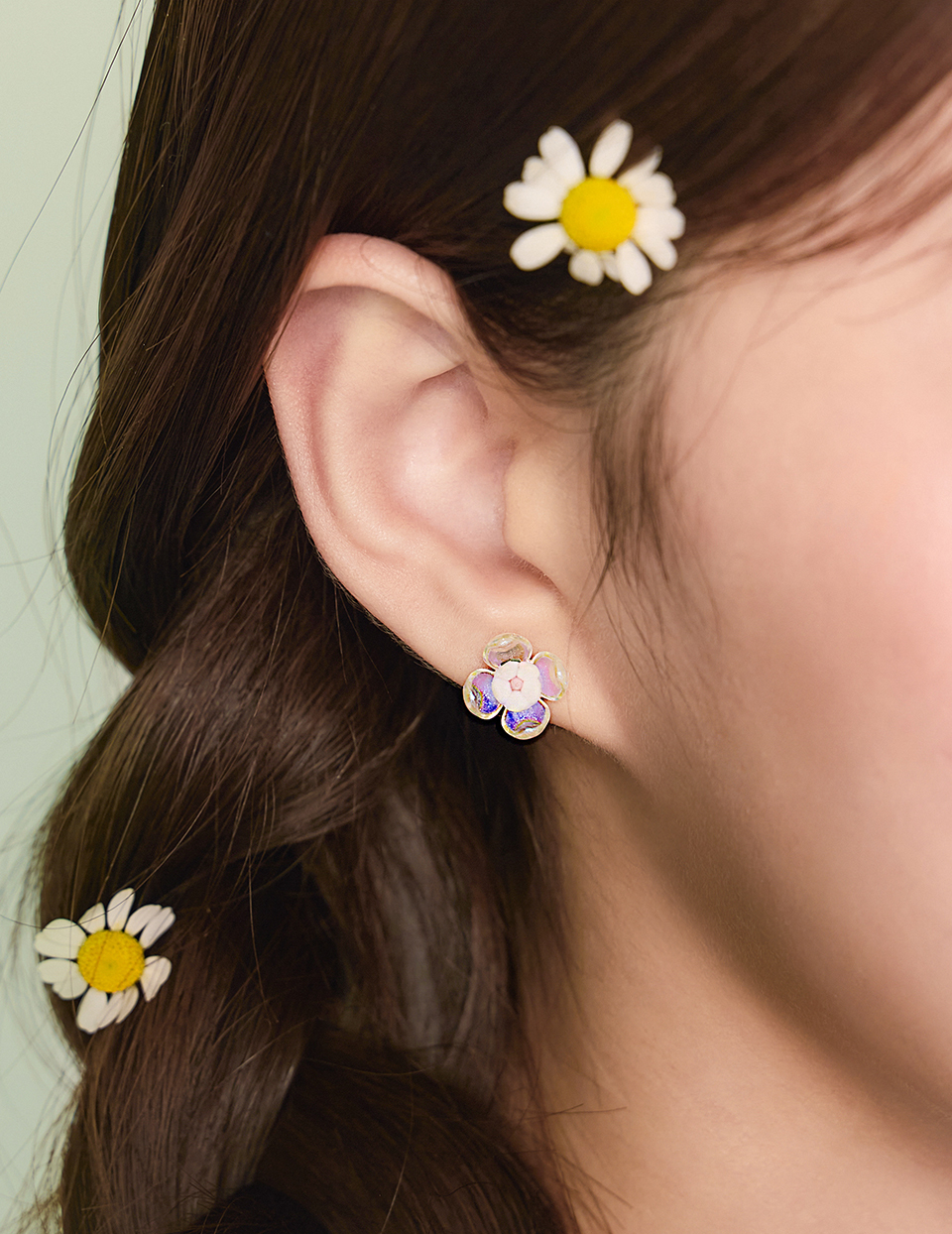 微光山茶花。針式耳環