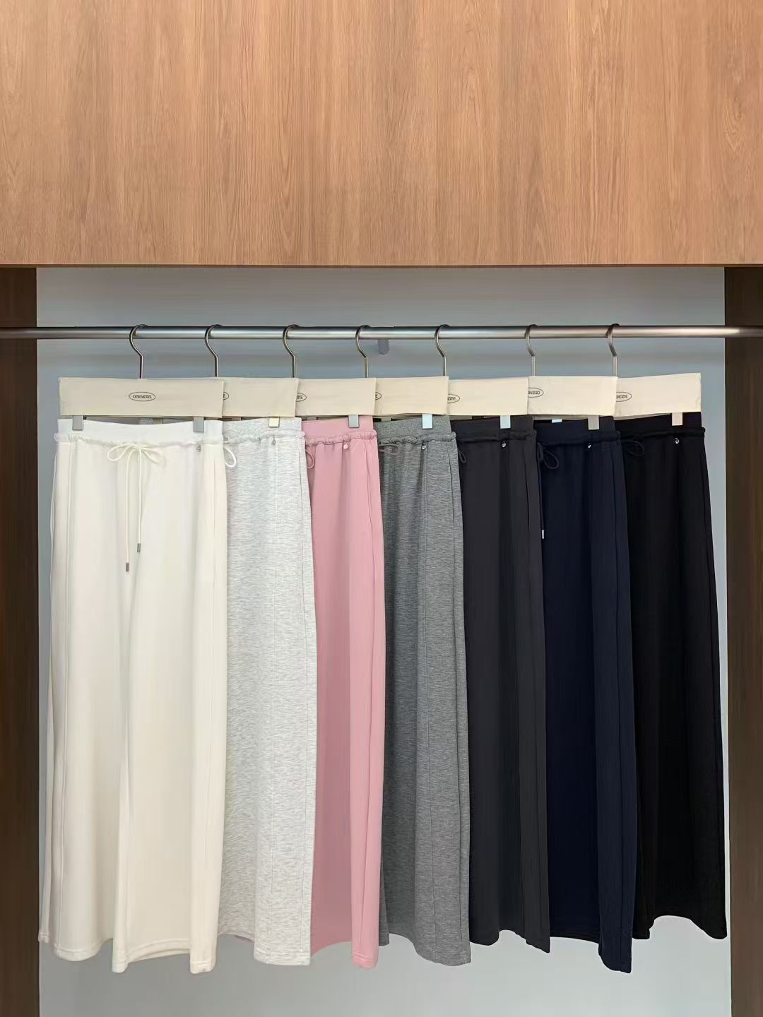 OM6037 褲頭設計休閒褲