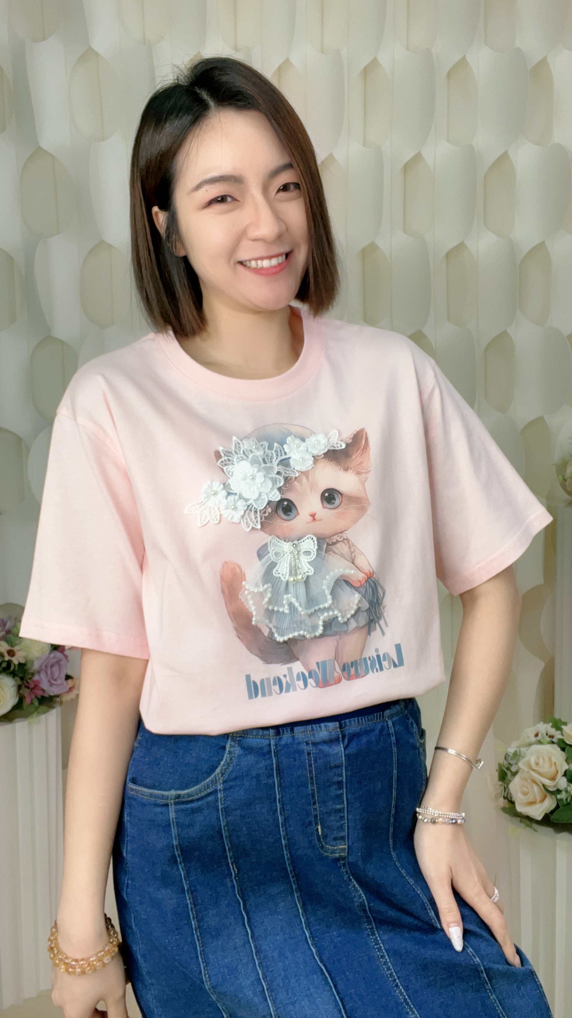 立體花花貓貓圖案滑棉上衣(胸42-48 腰42-48 長25吋)26028 #0704clo