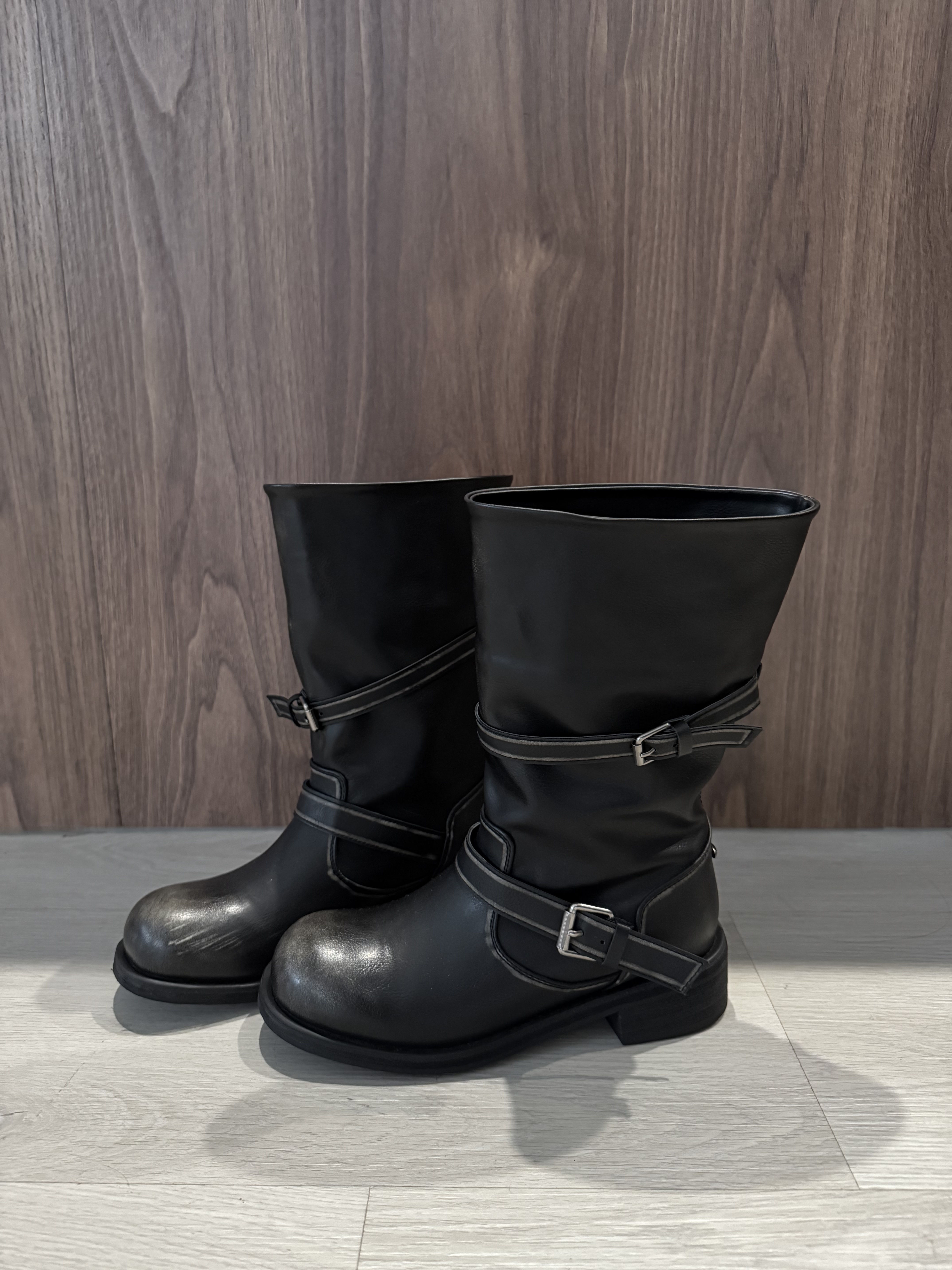 L021/帥美個性 春夏百搭做舊短靴