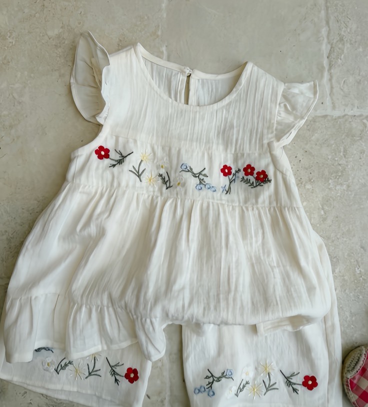 小飛袖花朵刺繡套裝