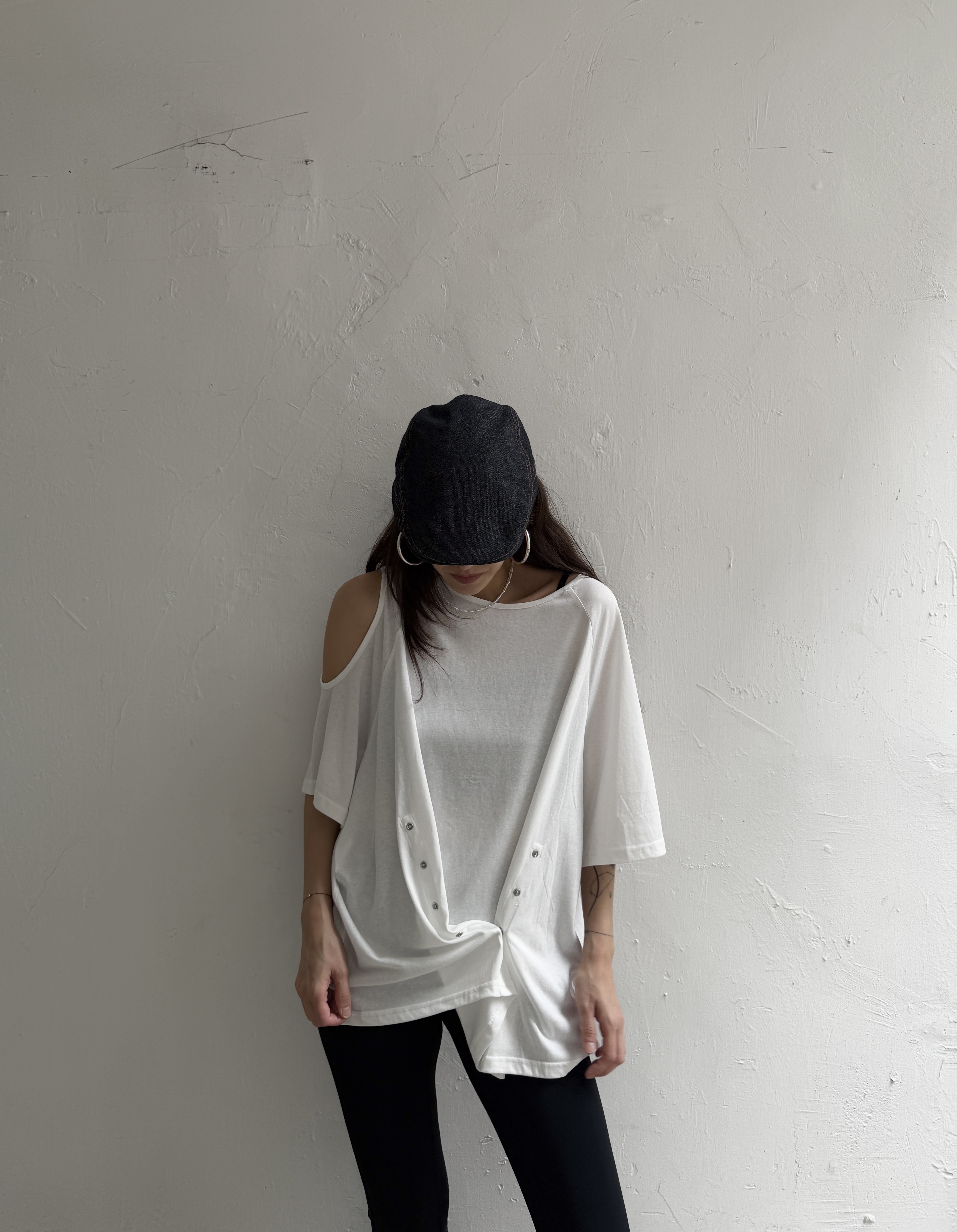 Button loose tee