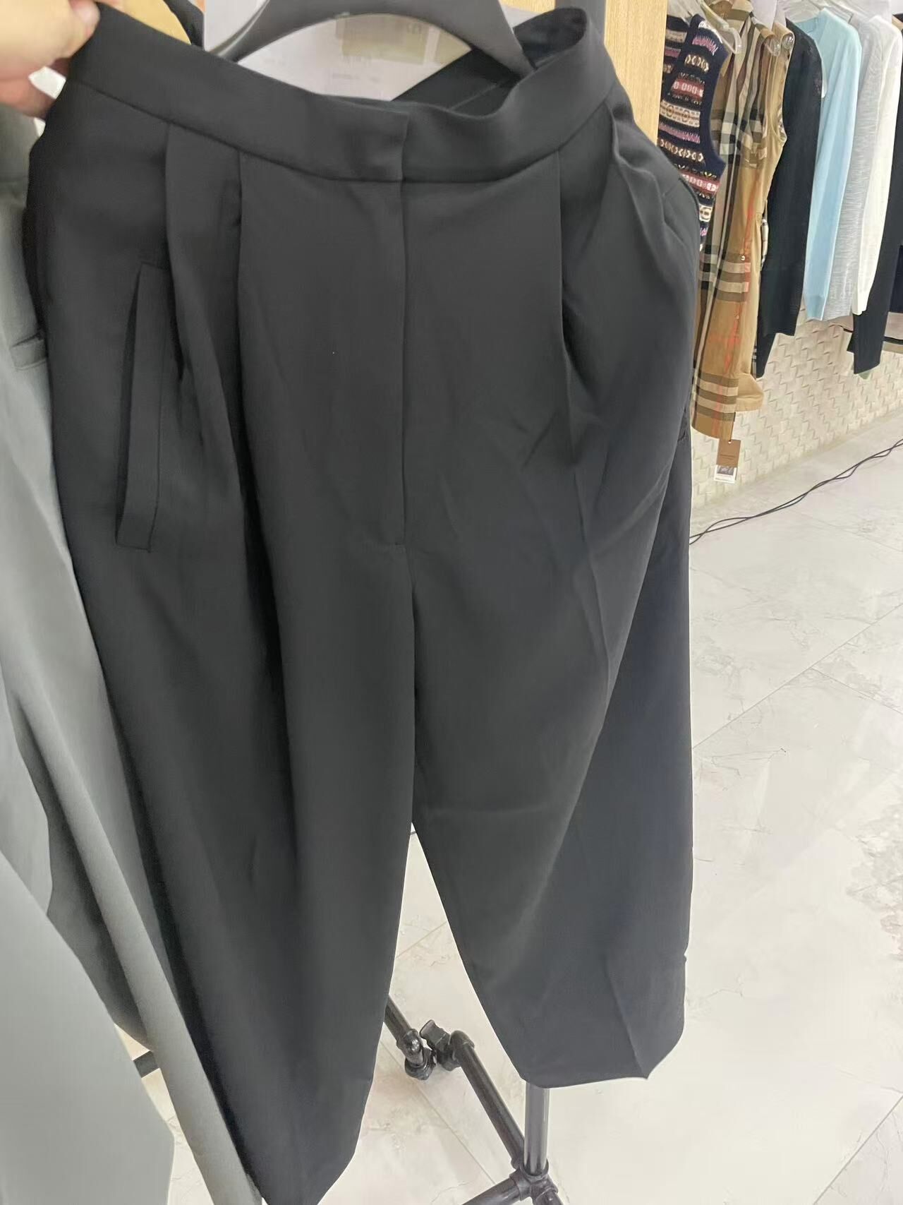 WW260407-Q28-G0846-黑