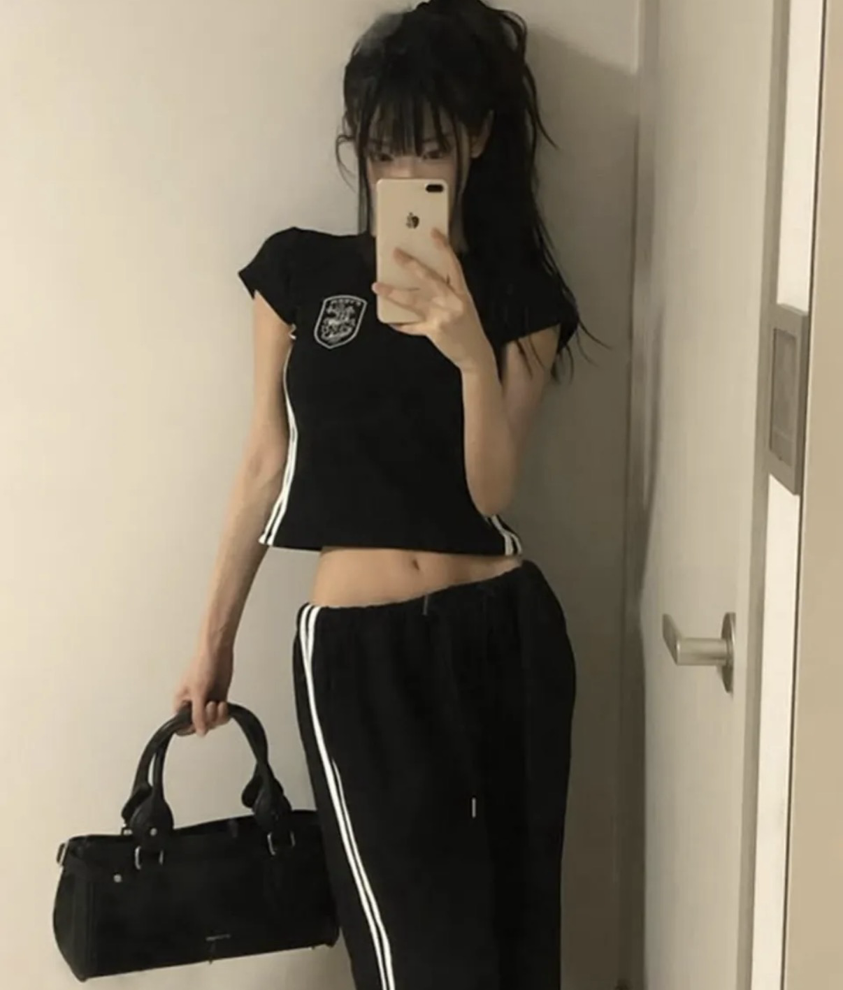 EYEER - Shield Logo Short Sleeve Top (Black)