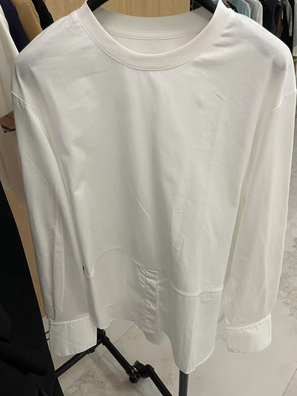 WW260407-Q318-23-687-白色