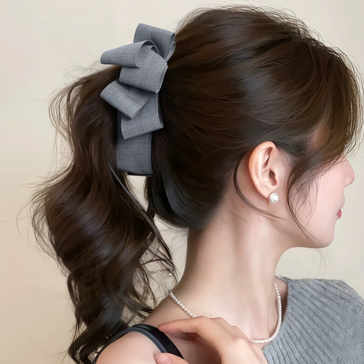 No.9250 灰色不對稱蝴蝶結香蕉夾