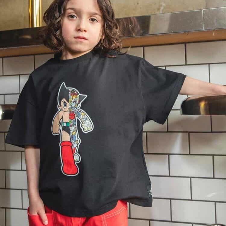 日本 90-160 原子小金剛印花上衣 2色