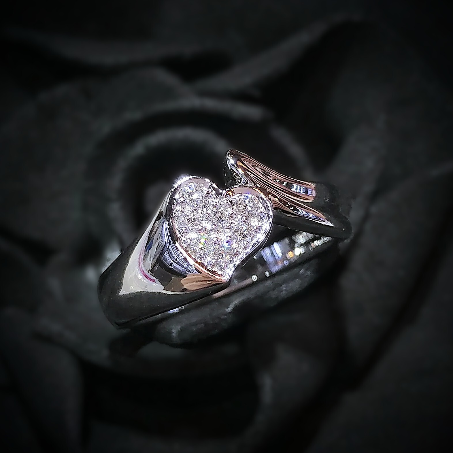 全新18K白金8份鑽石戒指