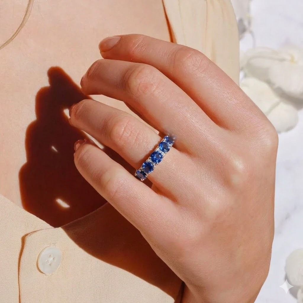 全新18K白金【主石2卡52份藍寶石】配9份鑽石戒指