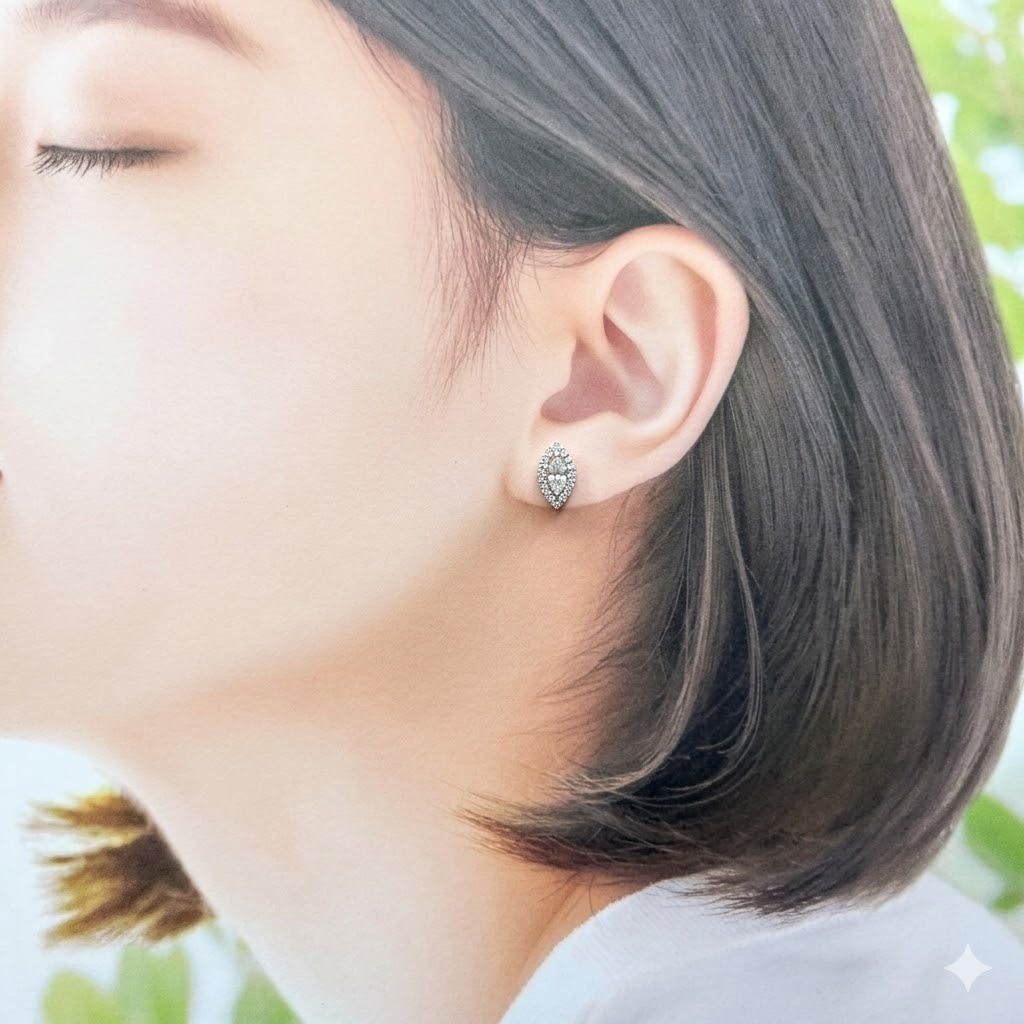 全新18K白金【主石79份欖尖形鑽石】配小鑽共1卡15份鑽石耳環